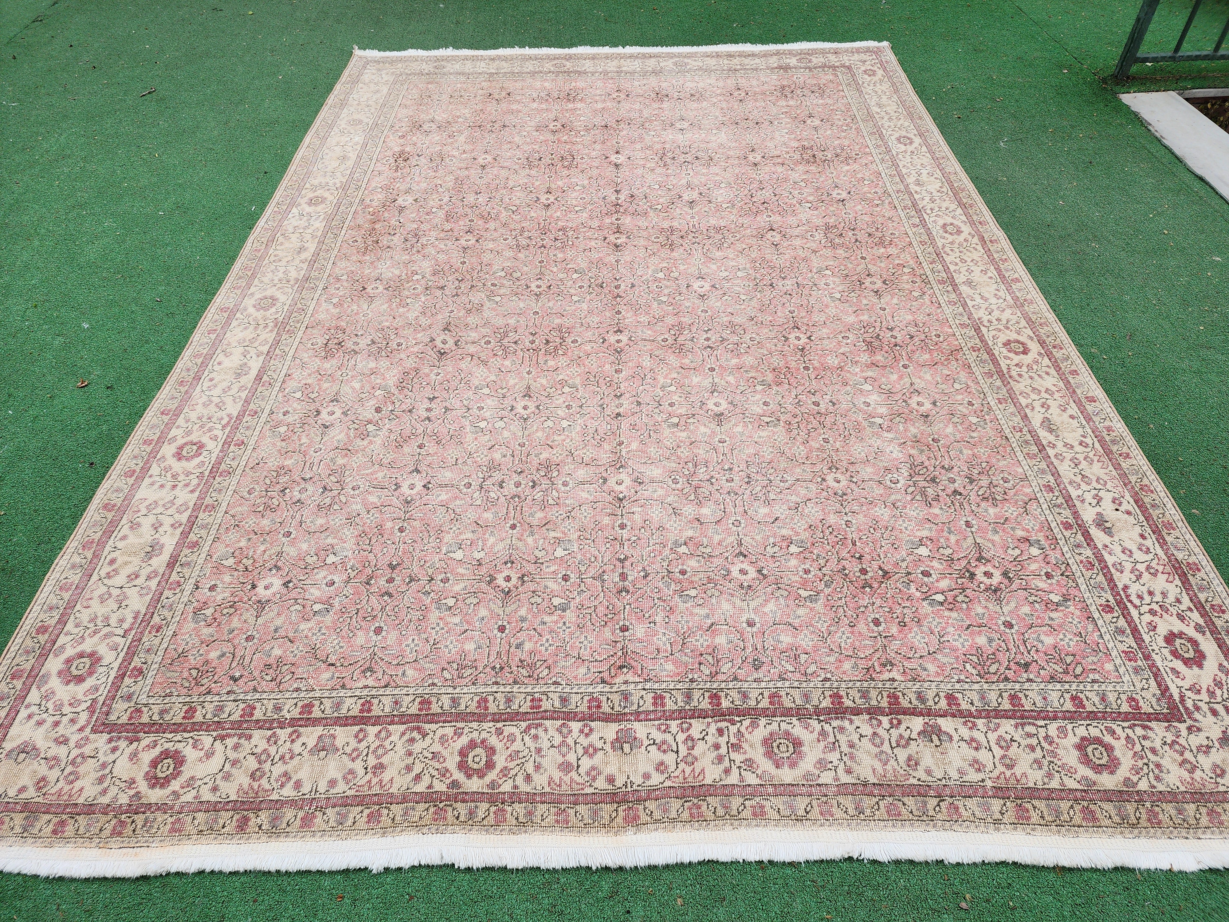 vintage Kayseri Wool Large Area Rug — detail texture