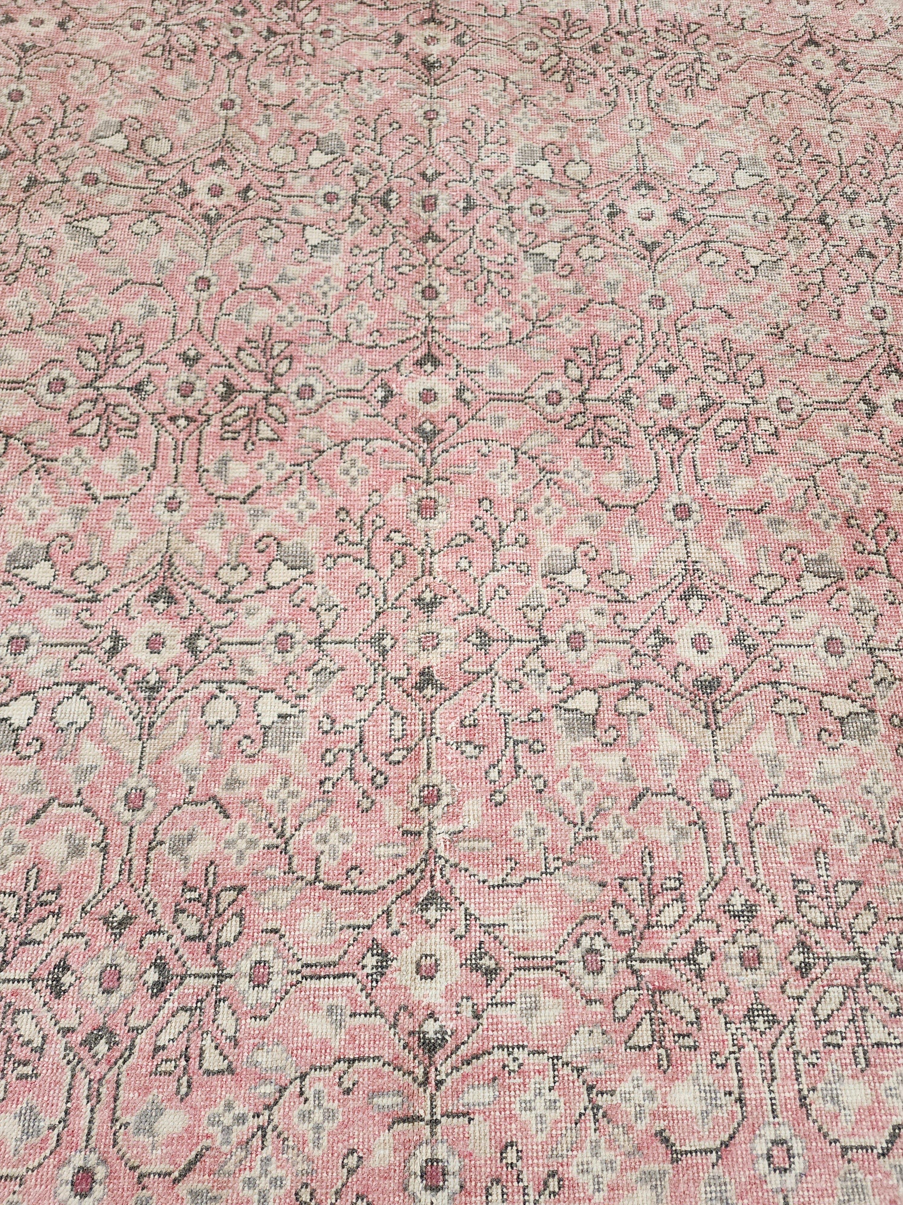 vintage Kayseri Wool Large Area Rug — edge weave