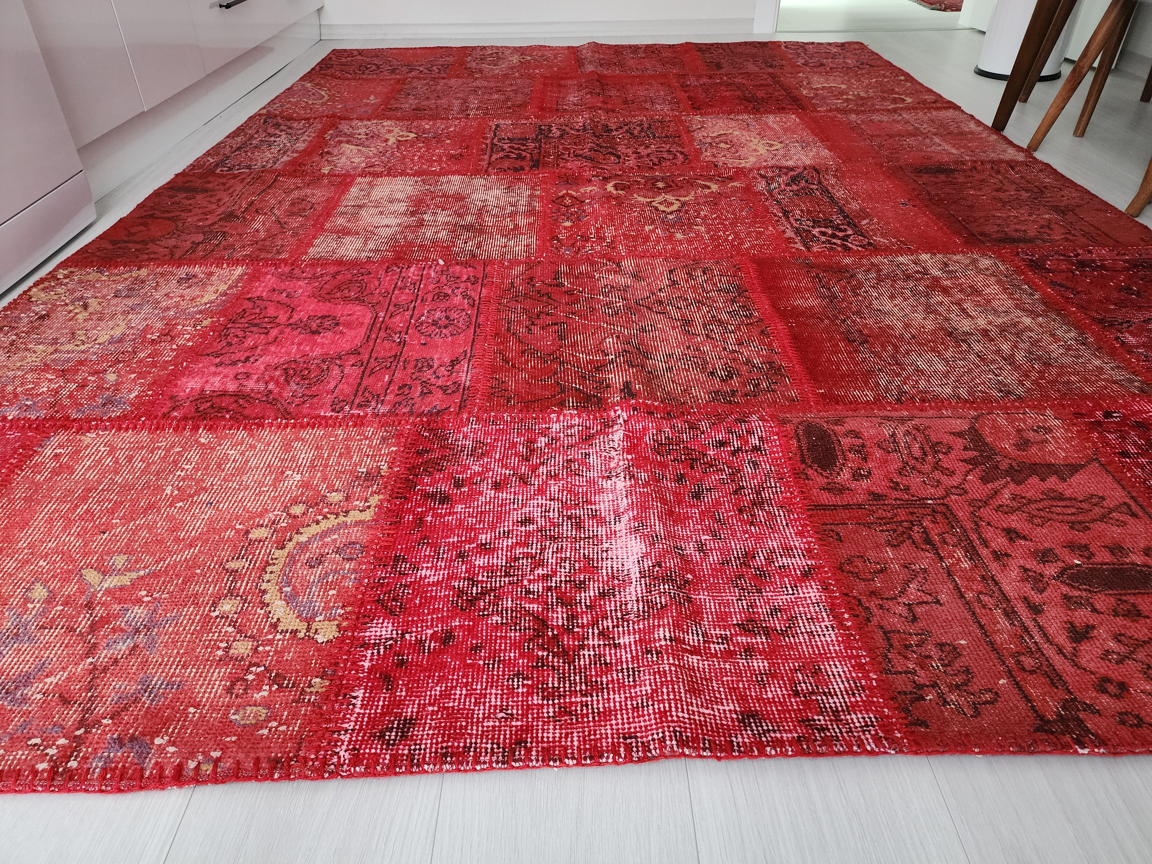 vintage Persian Wool Area Rug — edge weave
