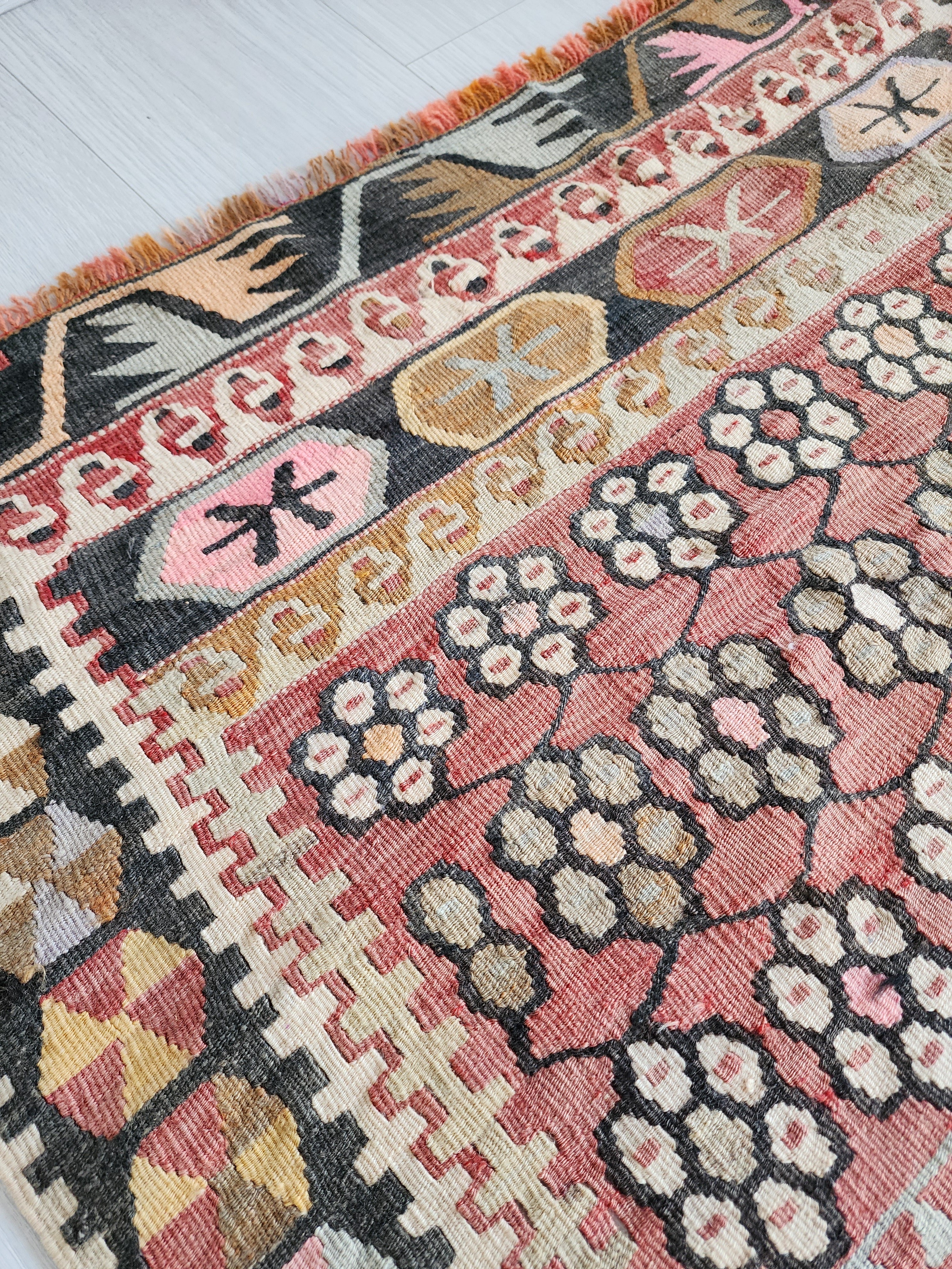 vintage Kilim Wool Small Rug — pattern close-up