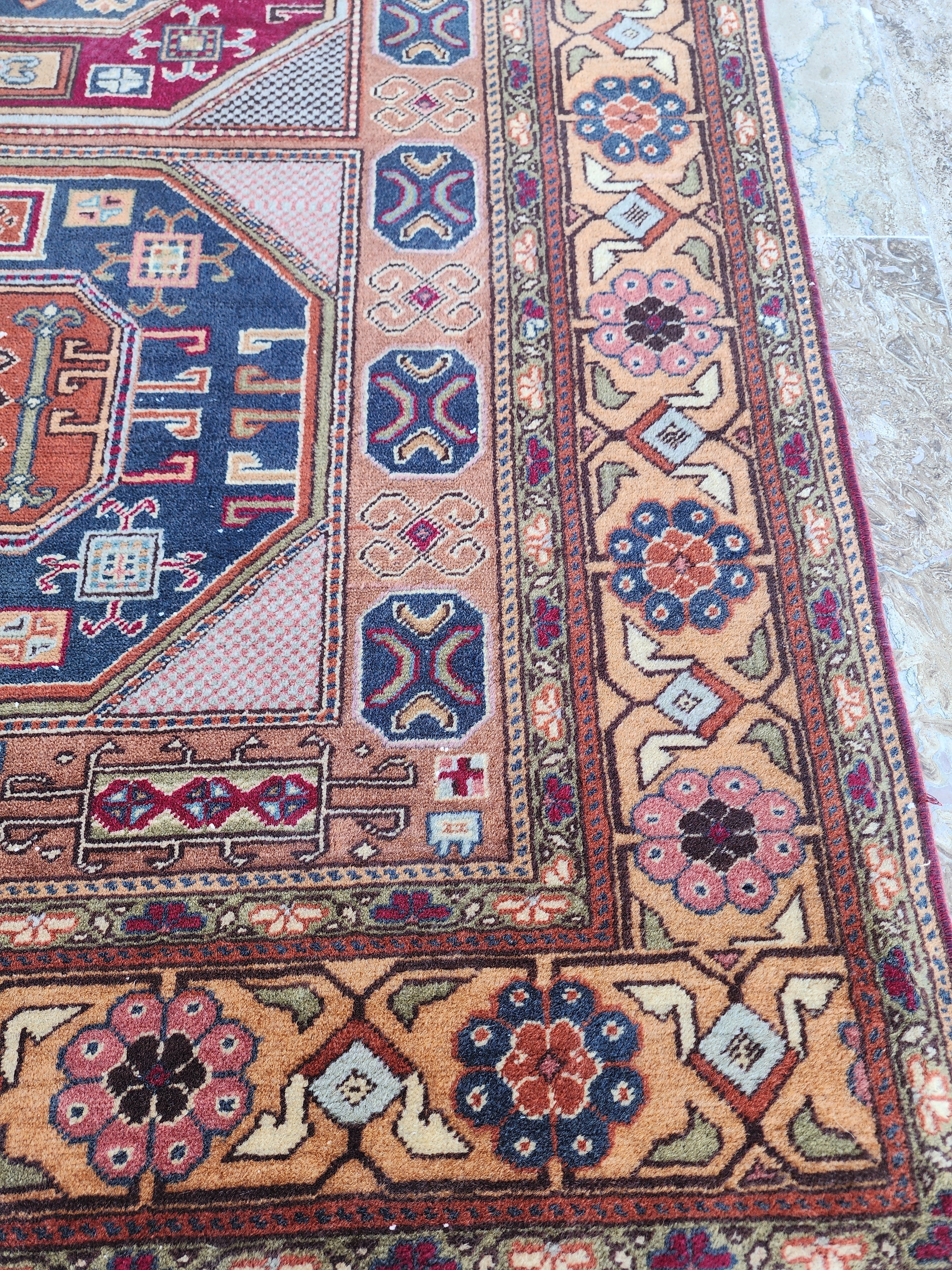 vintage Kayseri Wool Small Rug — edge weave