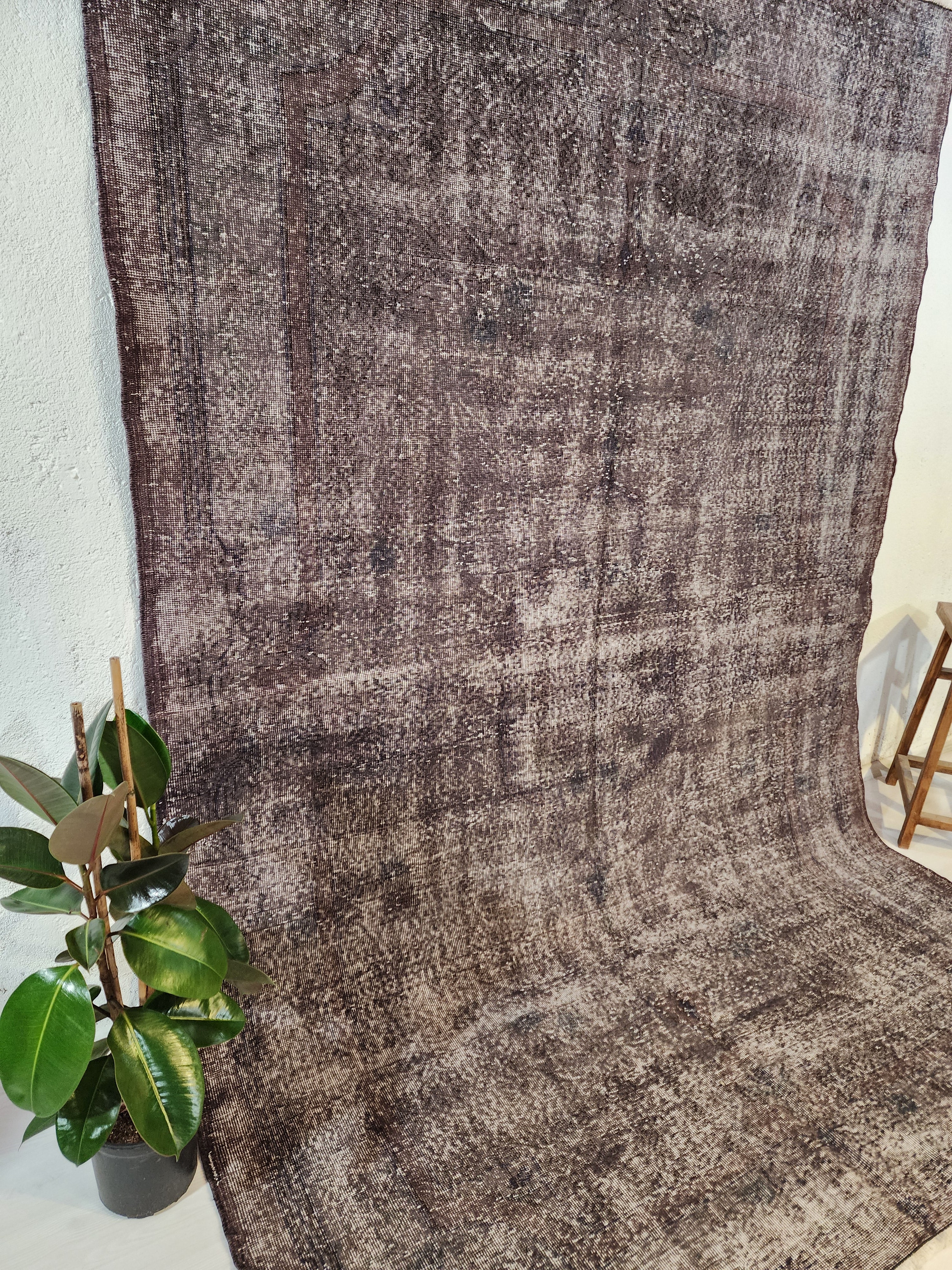 Phaethusa — Vintage Anatolian Wool Large Area Rug