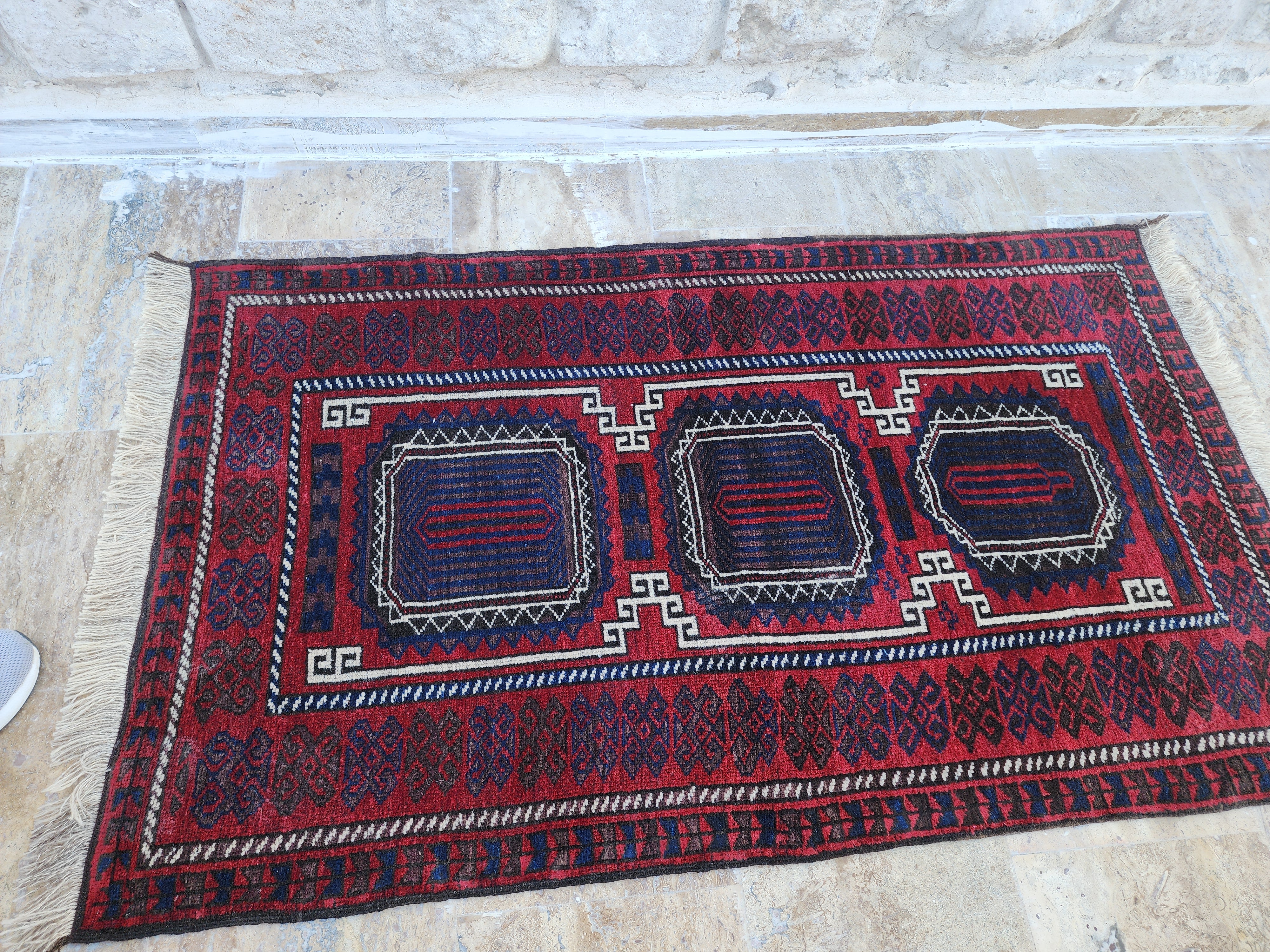 Persian Area Rug for the Living Room, Red and Blue Vintage Turkish Rug, Handmade Organic Wool Rug, Bohemian Decor Moroccan Rug 4'9"x2'10"