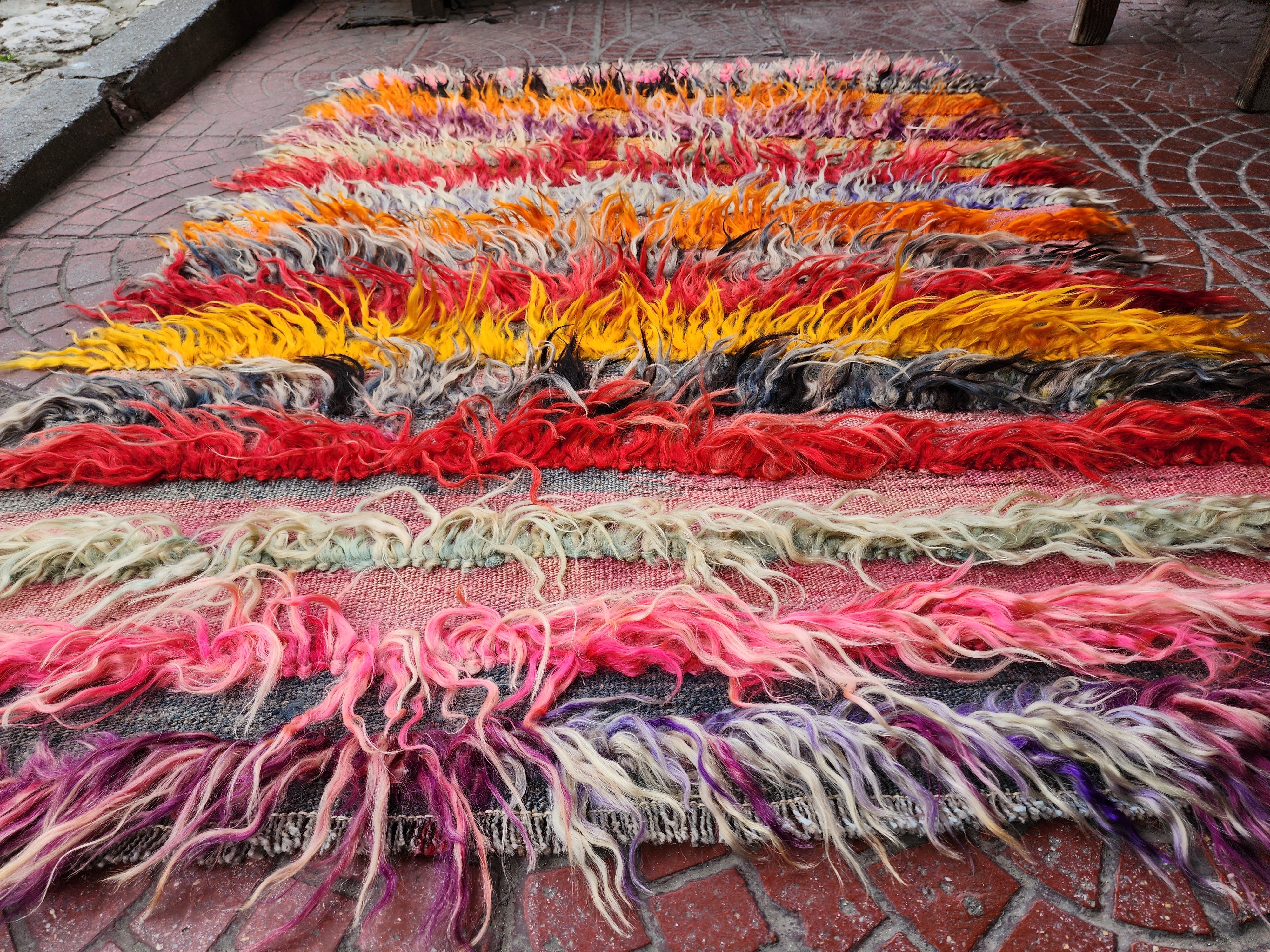 vintage Anatolian Wool Small Rug — pile detail