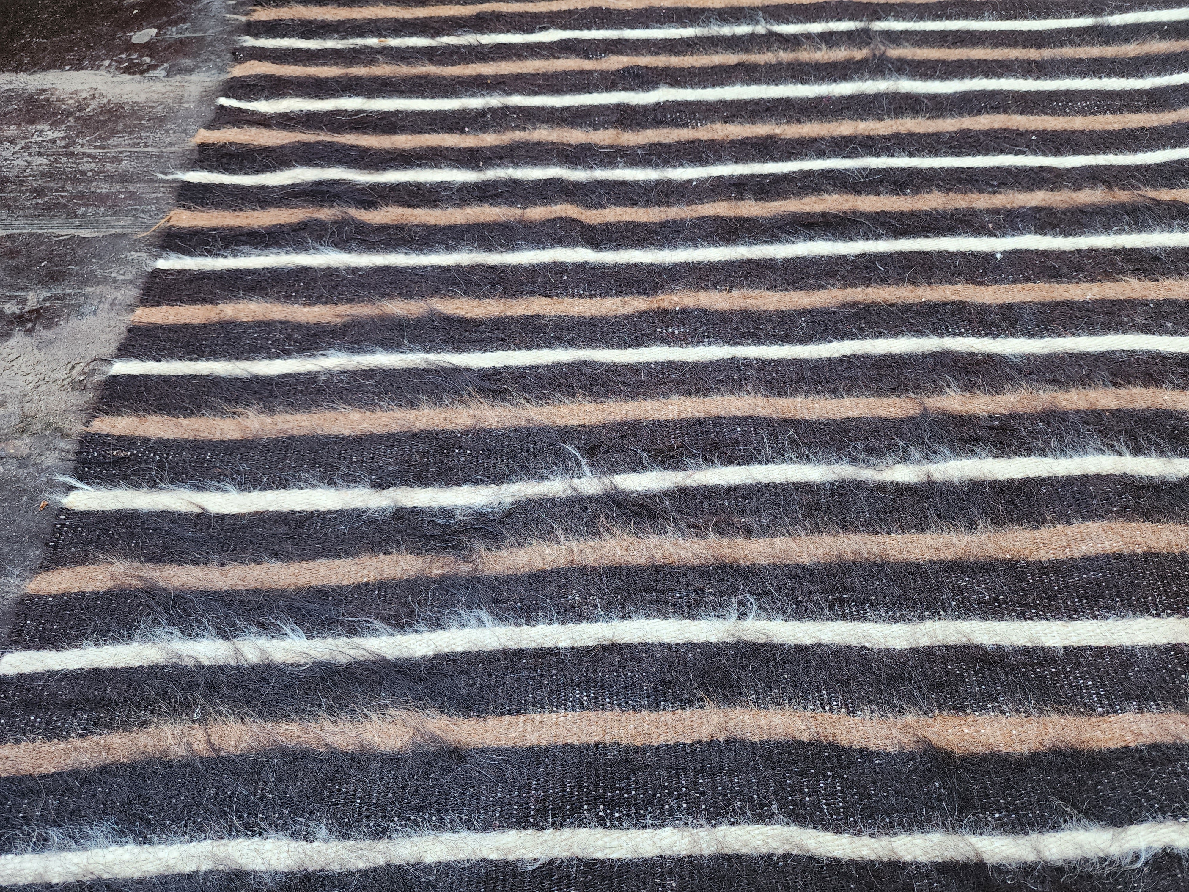 Alfombra turca vintage de angora, alfombra kilim marrón, decoración del hogar bohemia, alfombra kilim rústica, alfombra de lana orgánica hecha a mano bohemia, 5'8'' x 4'3'' ft
