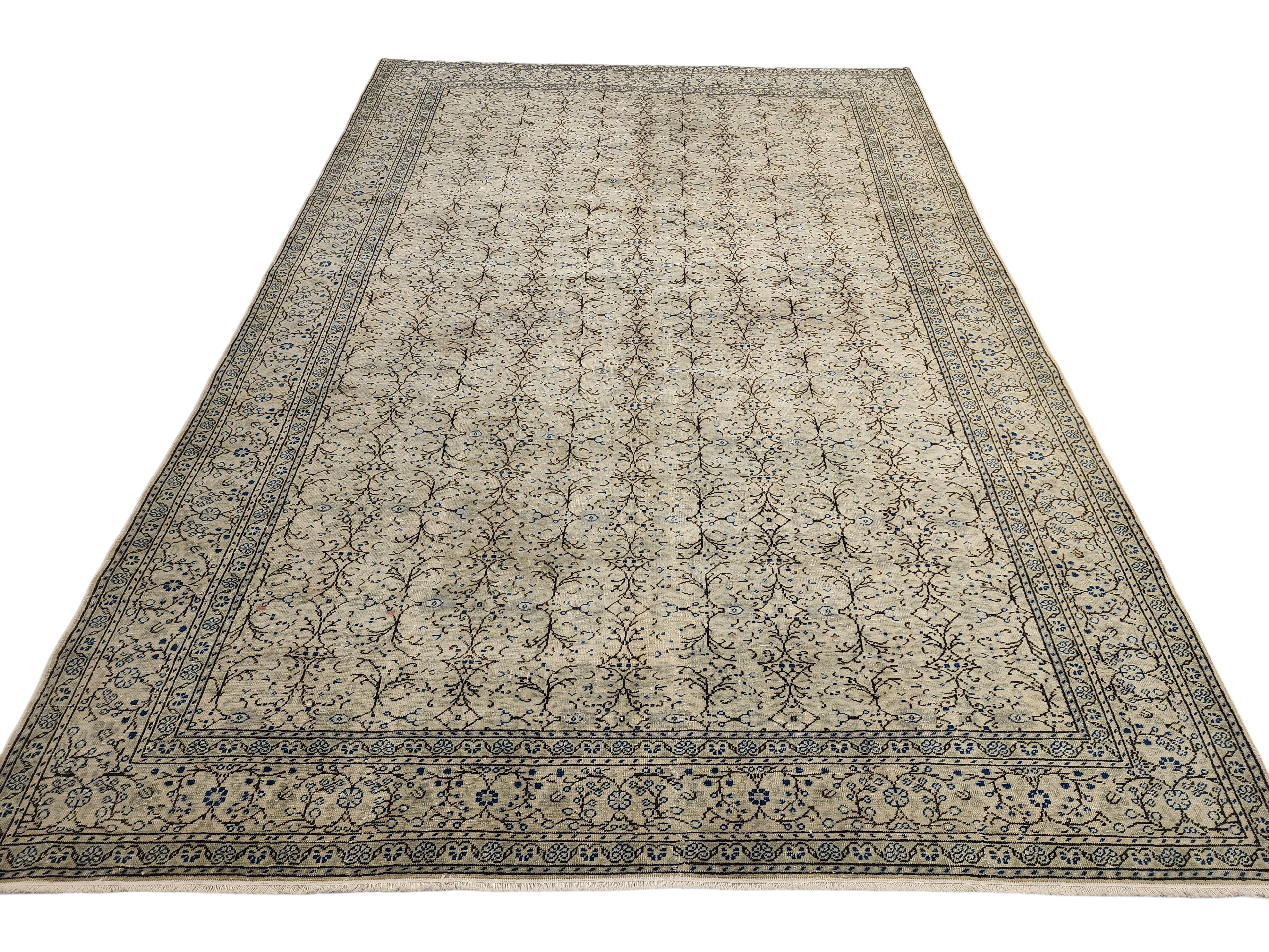 vintage Kayseri Wool Large Area Rug — edge weave