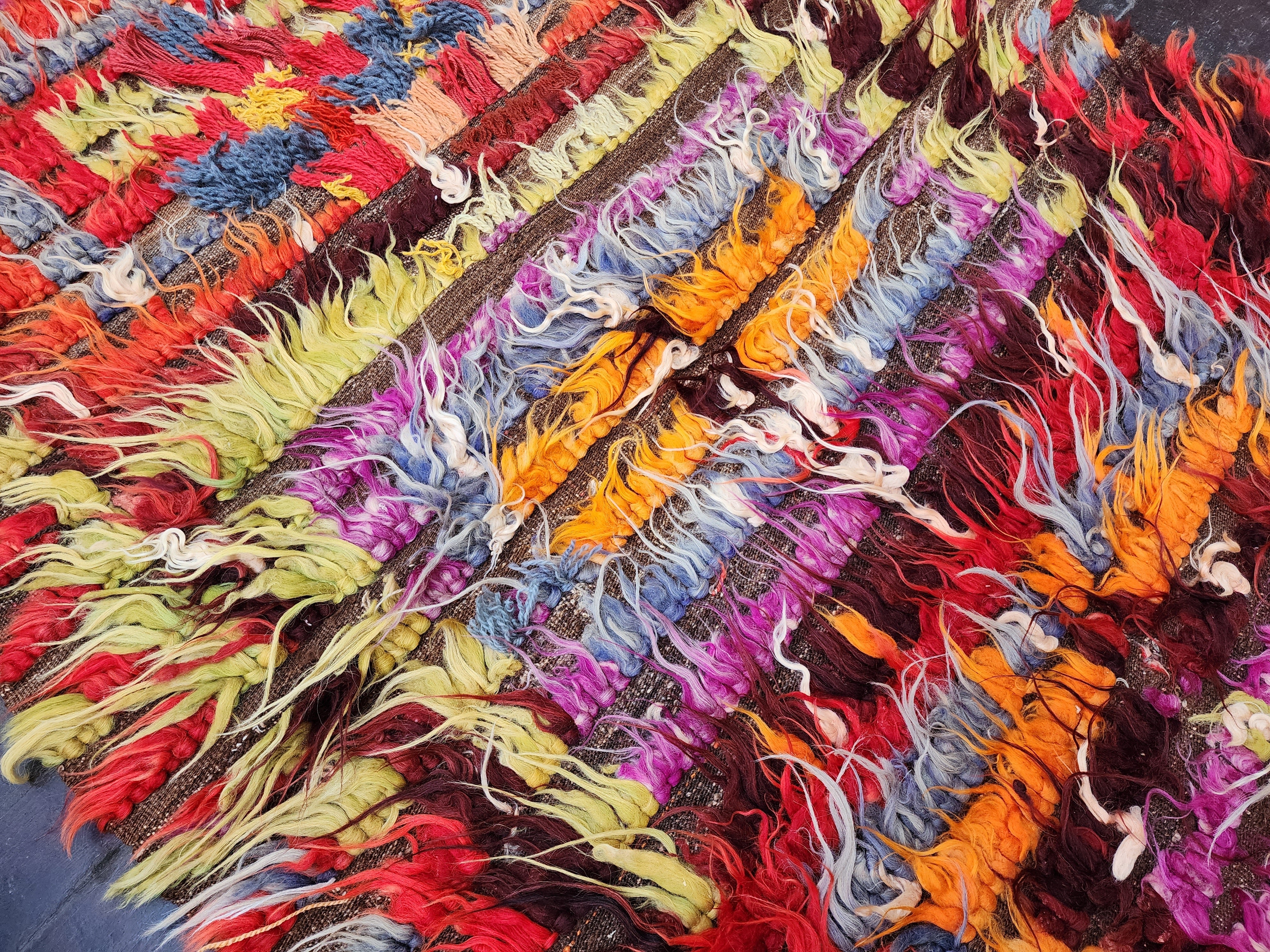 vintage Anatolian Wool Small Rug — corner detail
