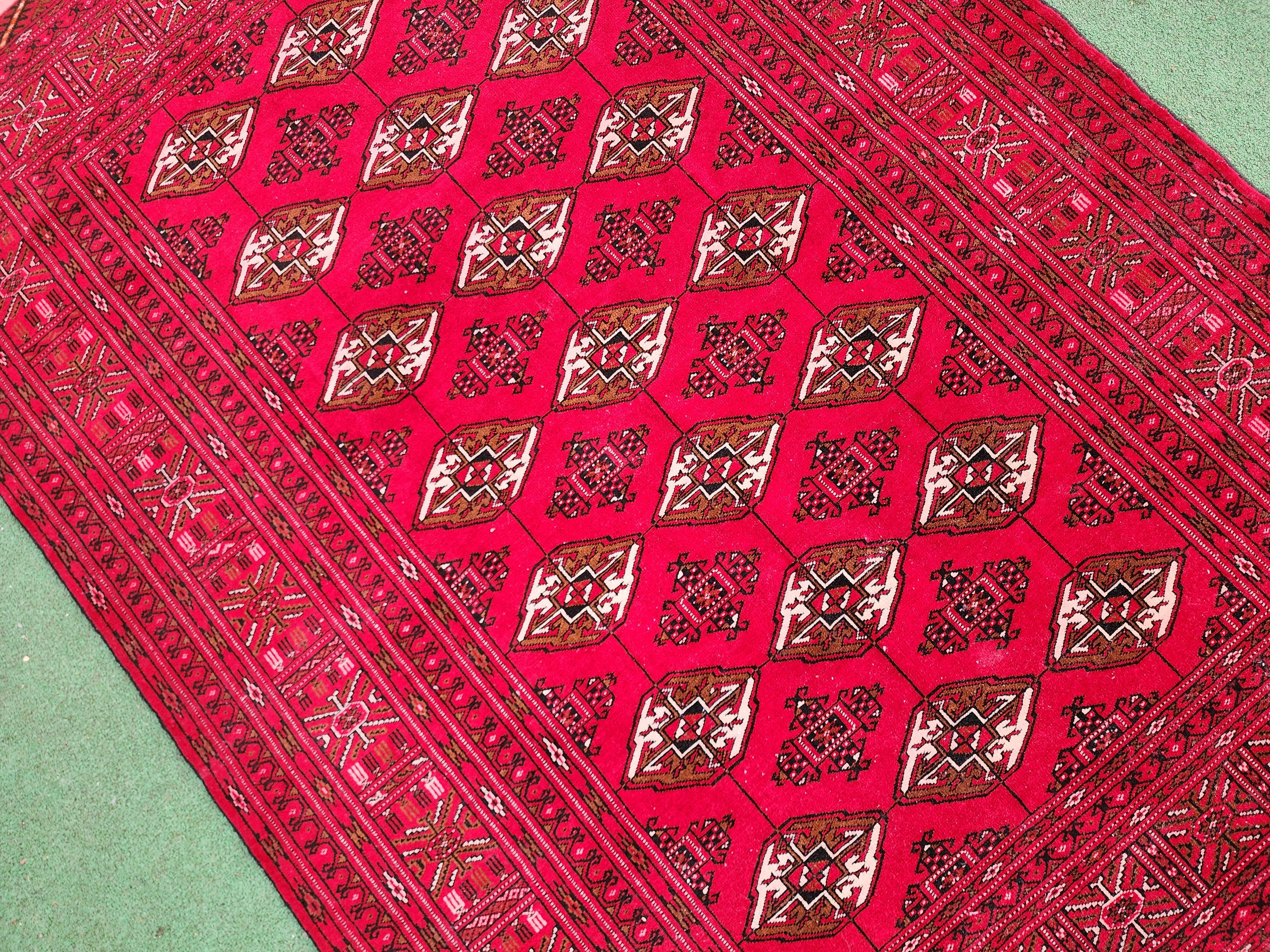 vintage Turkish Wool Area Rug — detail texture
