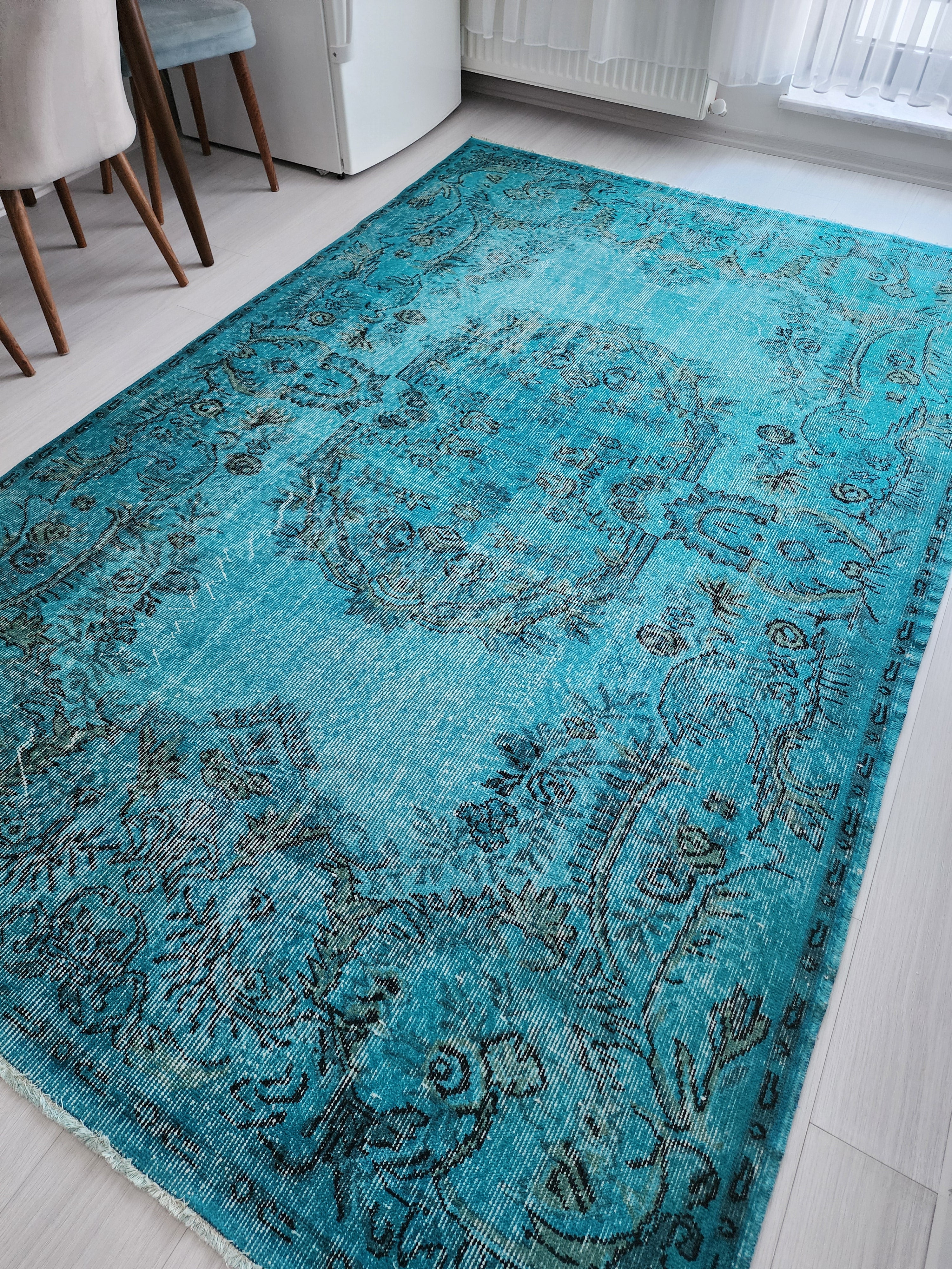 antique Anatolian Wool Area Rug — detail texture