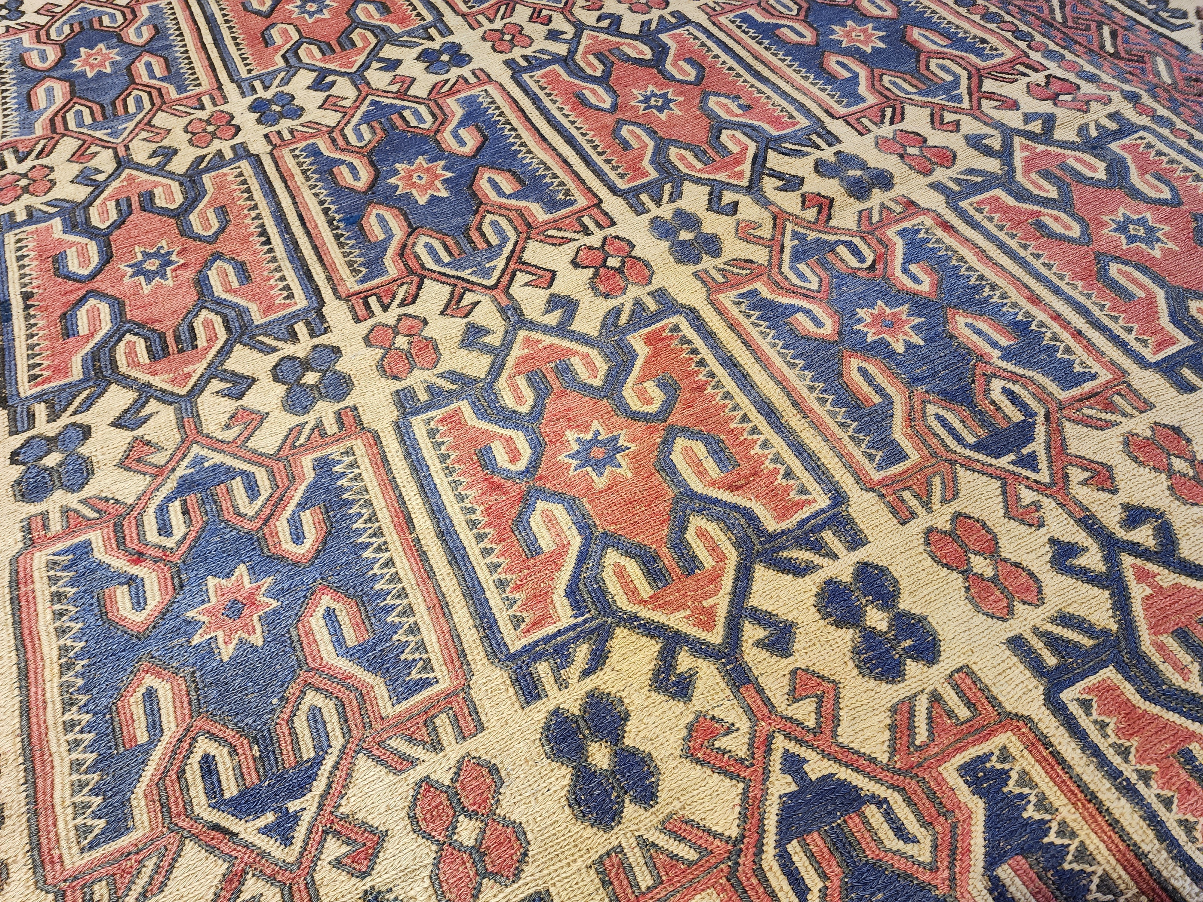Skiathia — Vintage Anatolian Soumak Kilim Rug, Natural Wool, Tribal Medallions, Geometric (6'9''x8'9'')