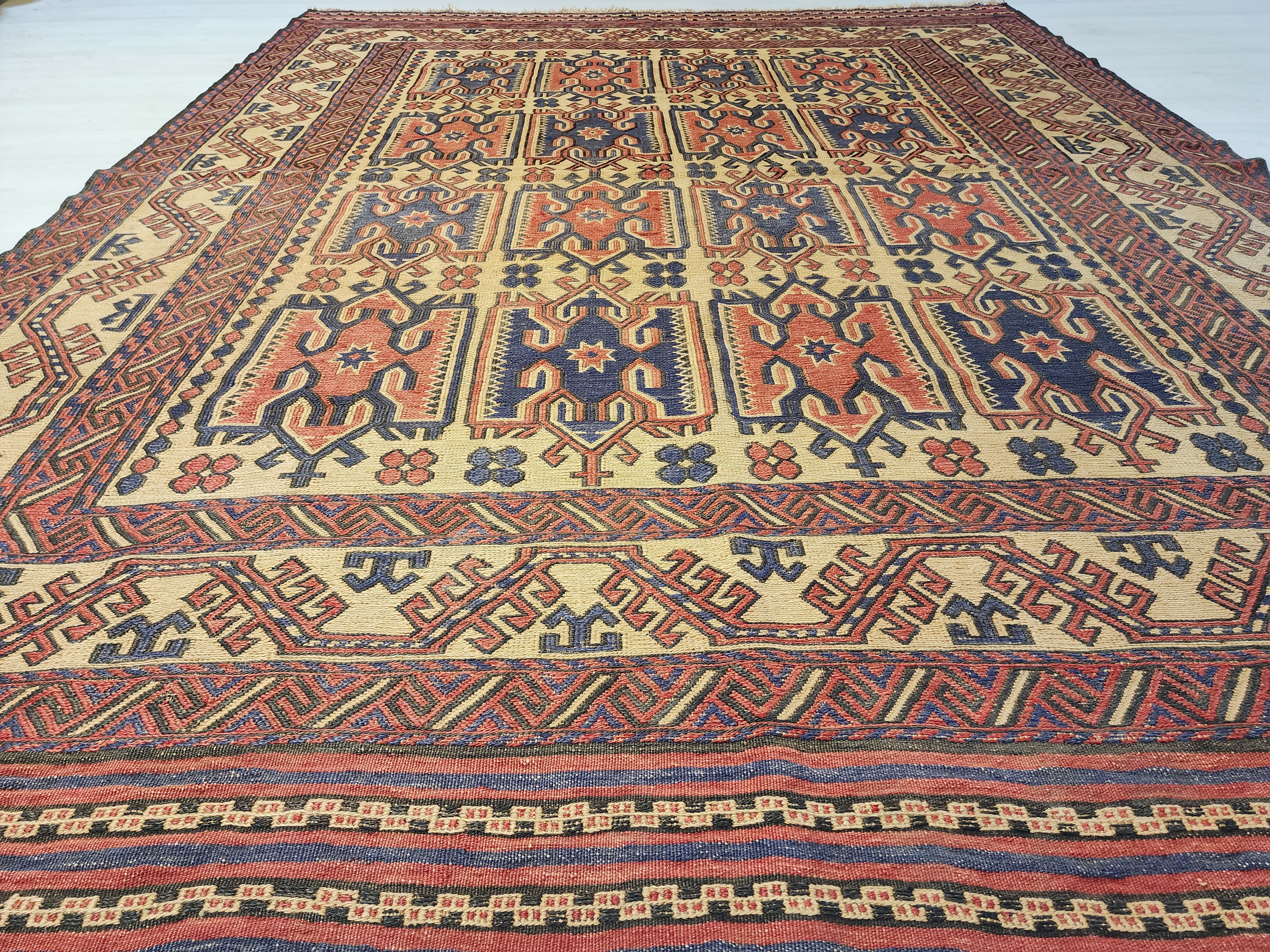 Skiathia — Vintage Anatolian Soumak Kilim Rug, Natural Wool, Tribal Medallions, Geometric (6'9''x8'9'')
