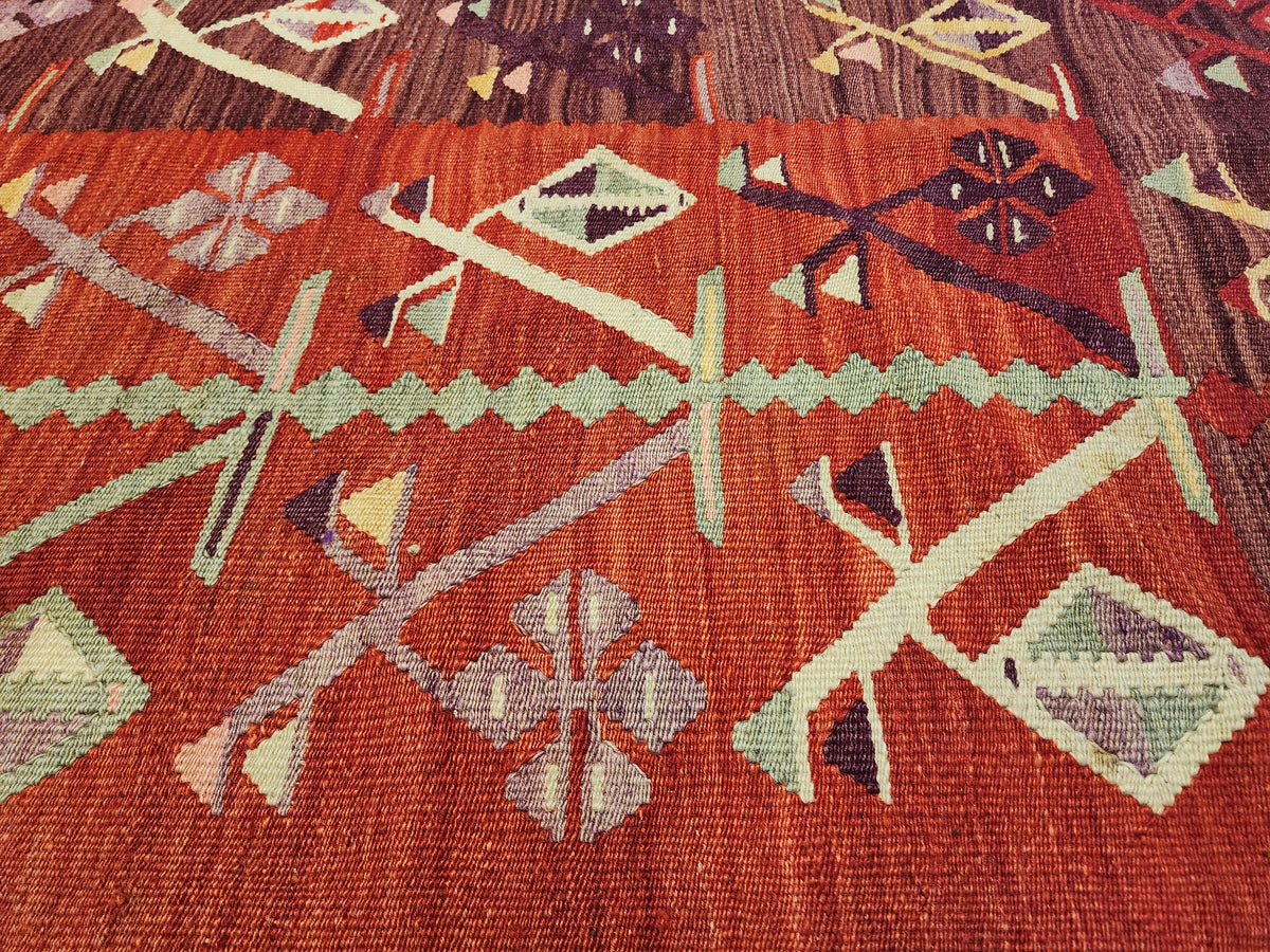 Antique Göçmen kilim rug in red, purple and green, 6'10" x 9'8", photo 7
