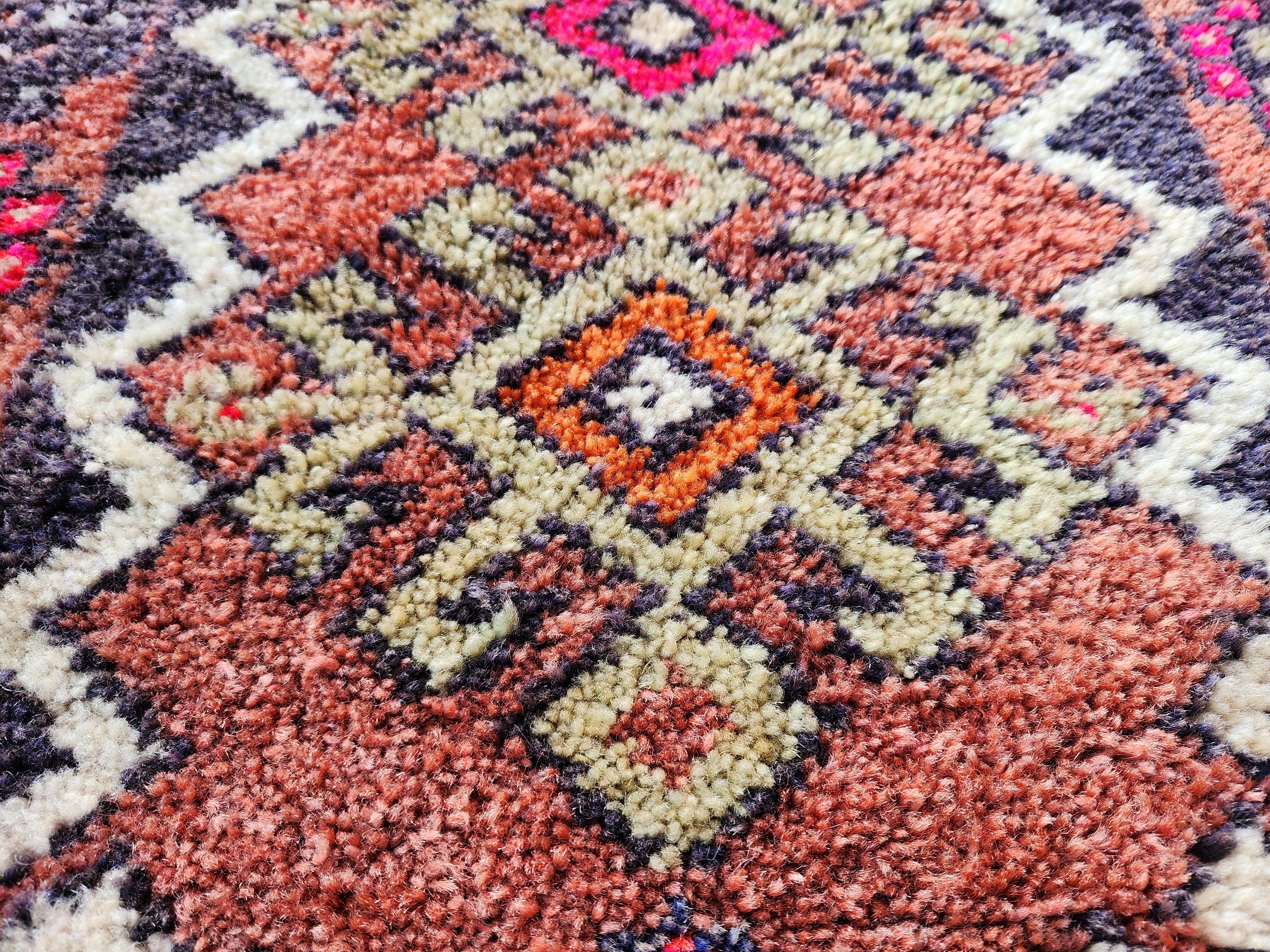 antique Anatolian Wool Small Rug — corner detail