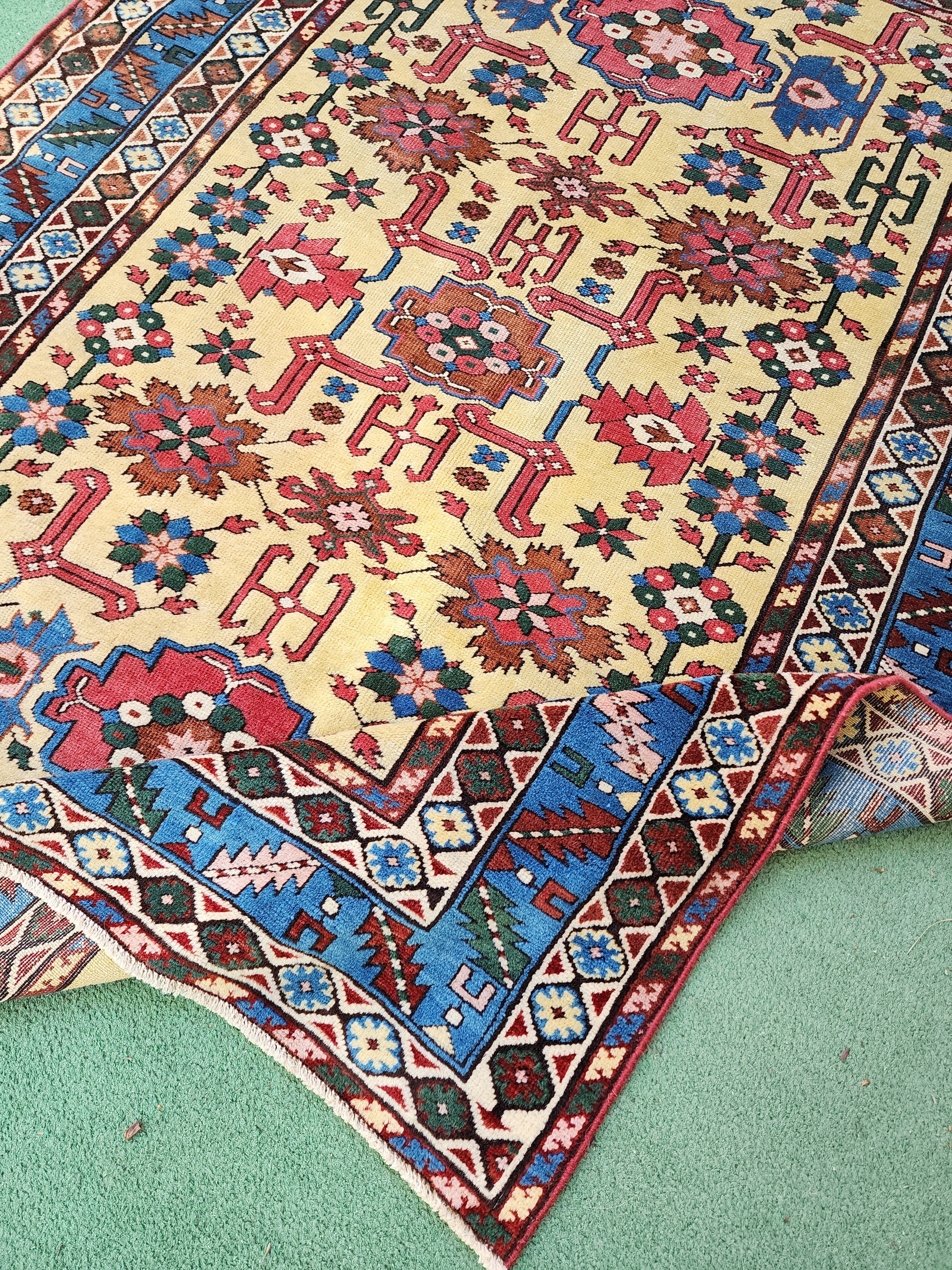 antique Caucasian Shirvan Wool Small Rug — pile detail