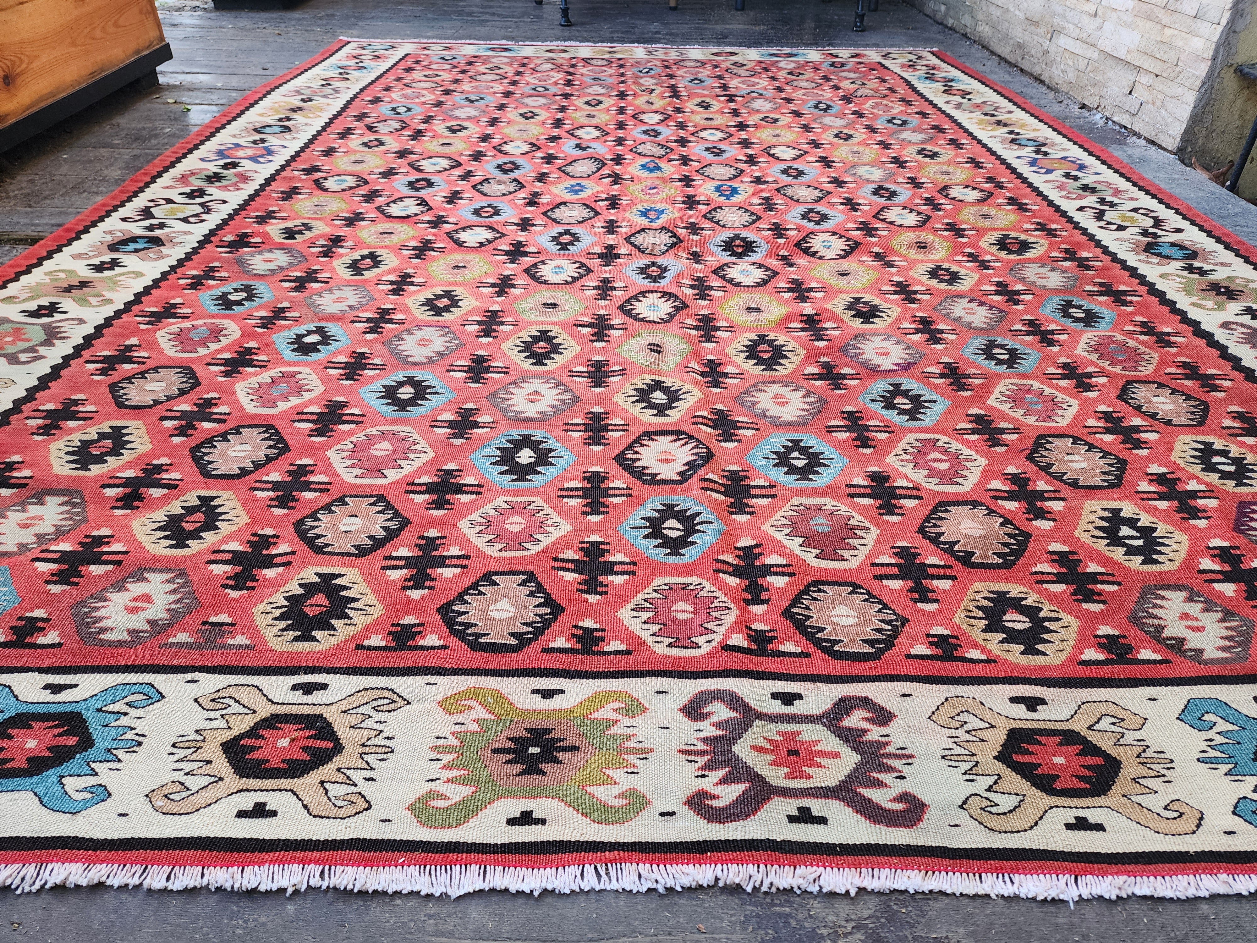 Antique Pirot Kilim Rug with Geometric Motifs, Tribal Kilim Rug, Living Room Rug, Rustic Rug, Persian Area Rug, 5'5''x7'6''