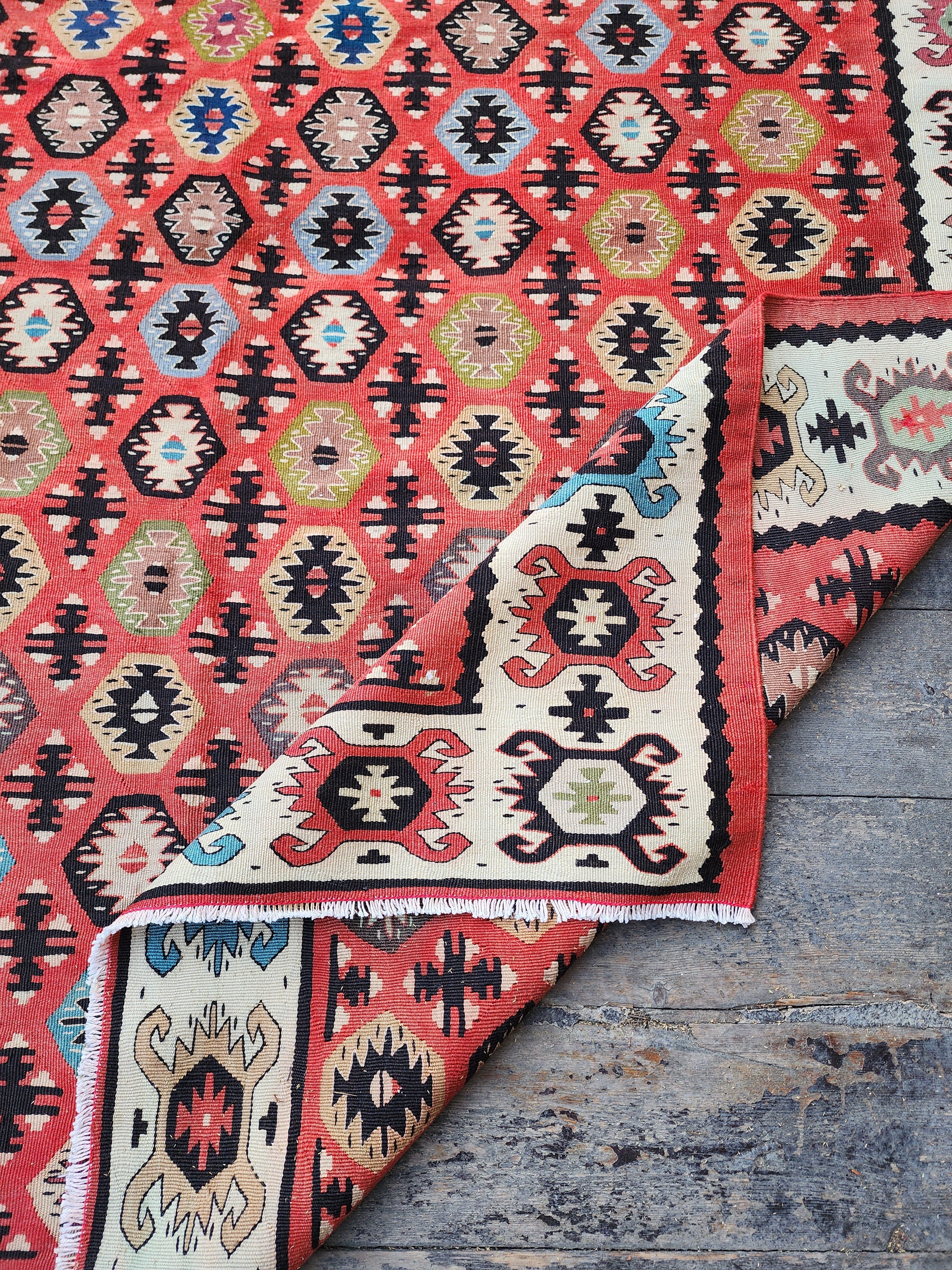 antique Kilim Wool Area Rug — colour close-up