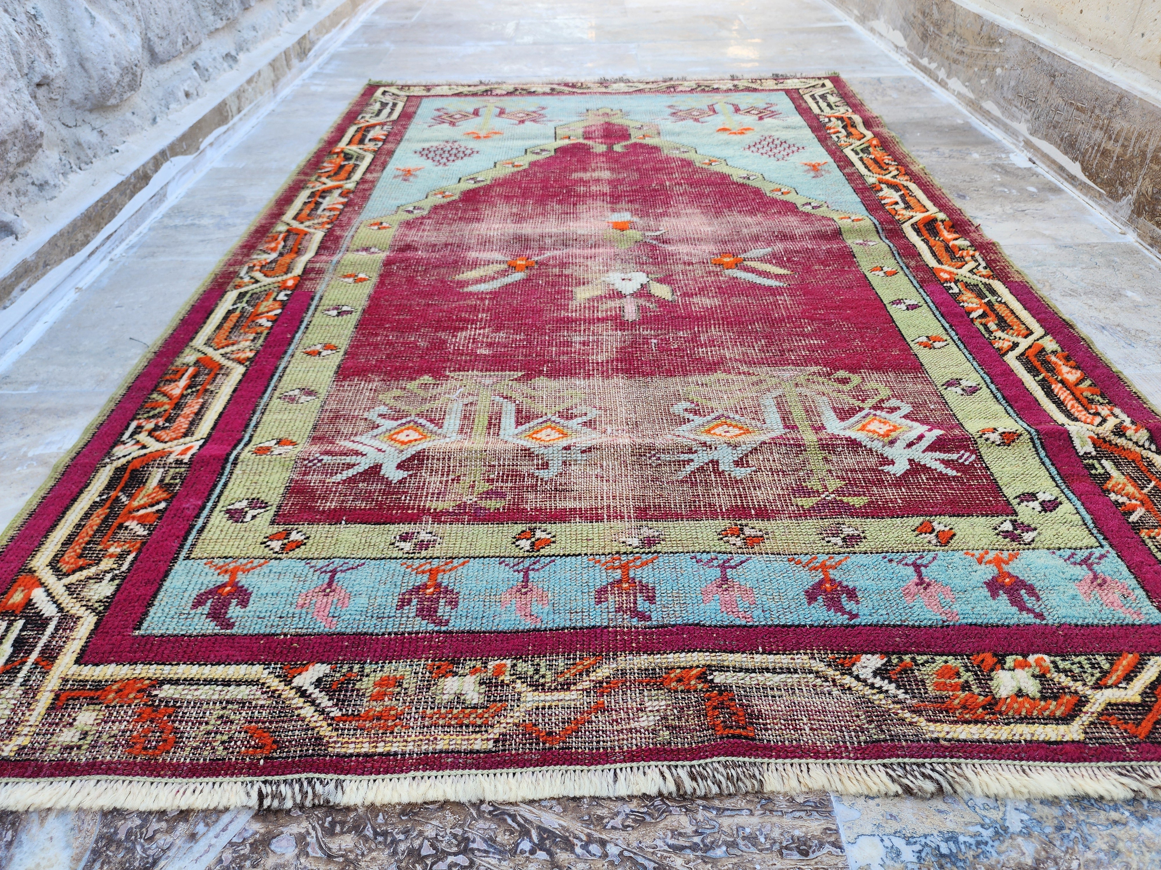 Antique Central Anatolian Mucur Rug , 100-Year-Old Handwoven Wool, Natural Dyes & Bird Motif 3'3'' x 5