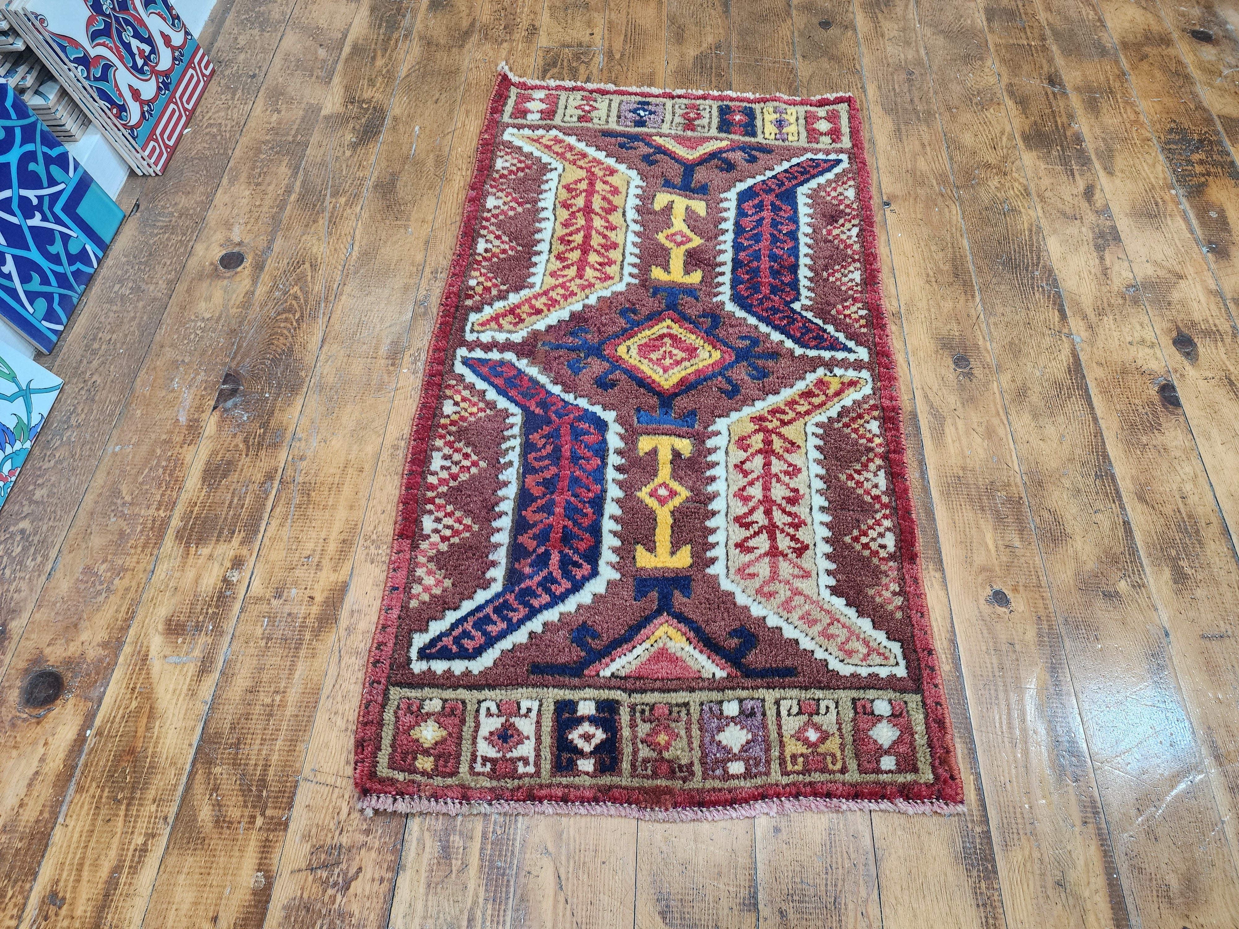 antique Konya Wool Small Rug — detail texture