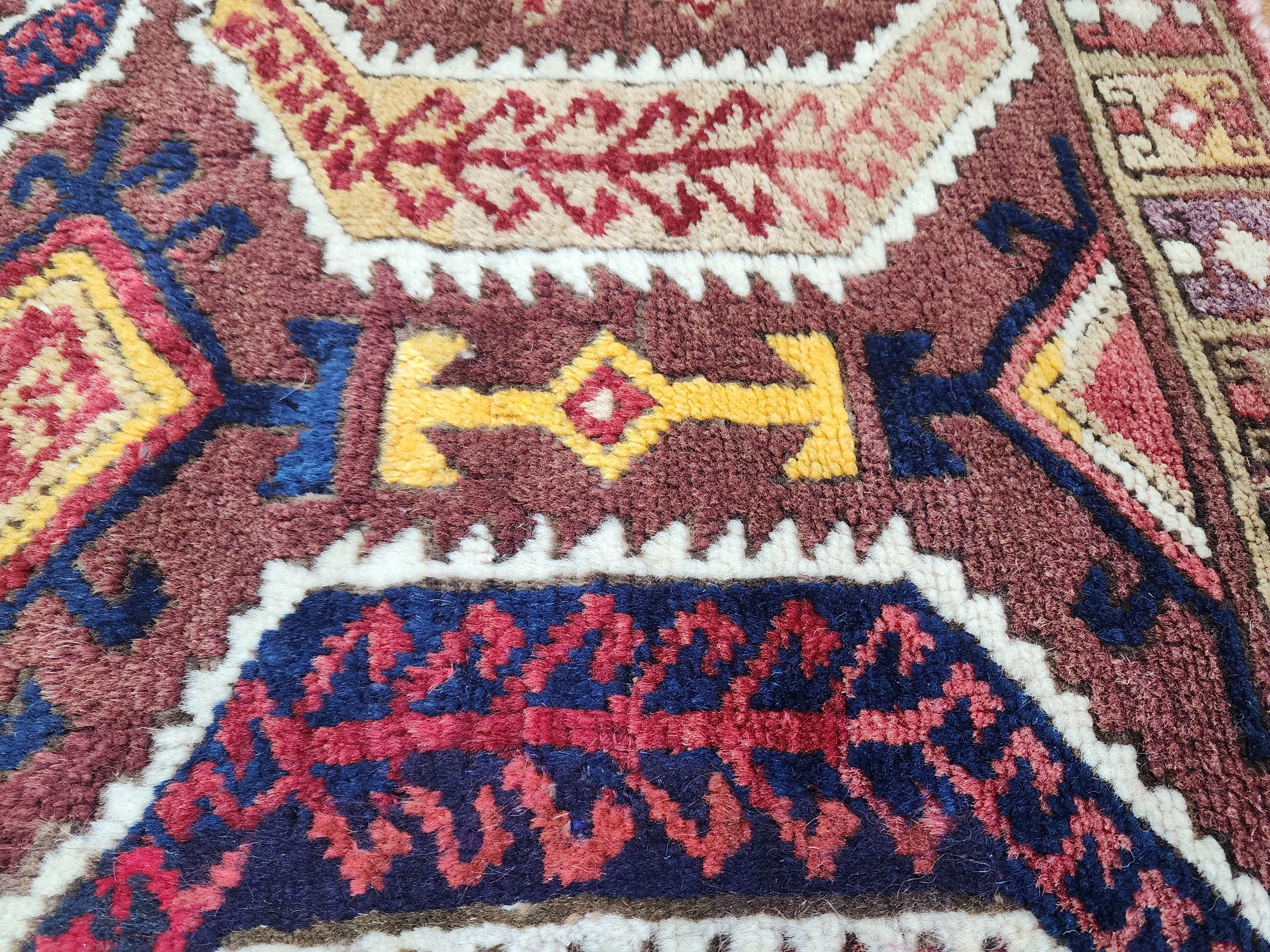 antique Konya Wool Small Rug — corner detail