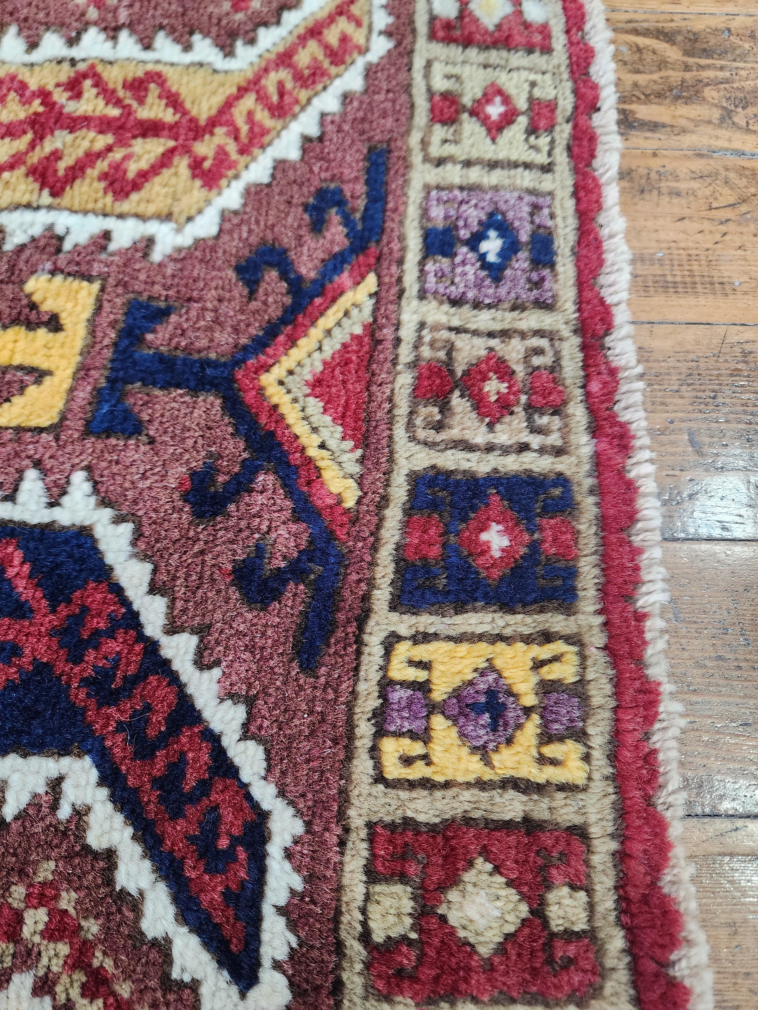 antique Konya Wool Small Rug — edge weave