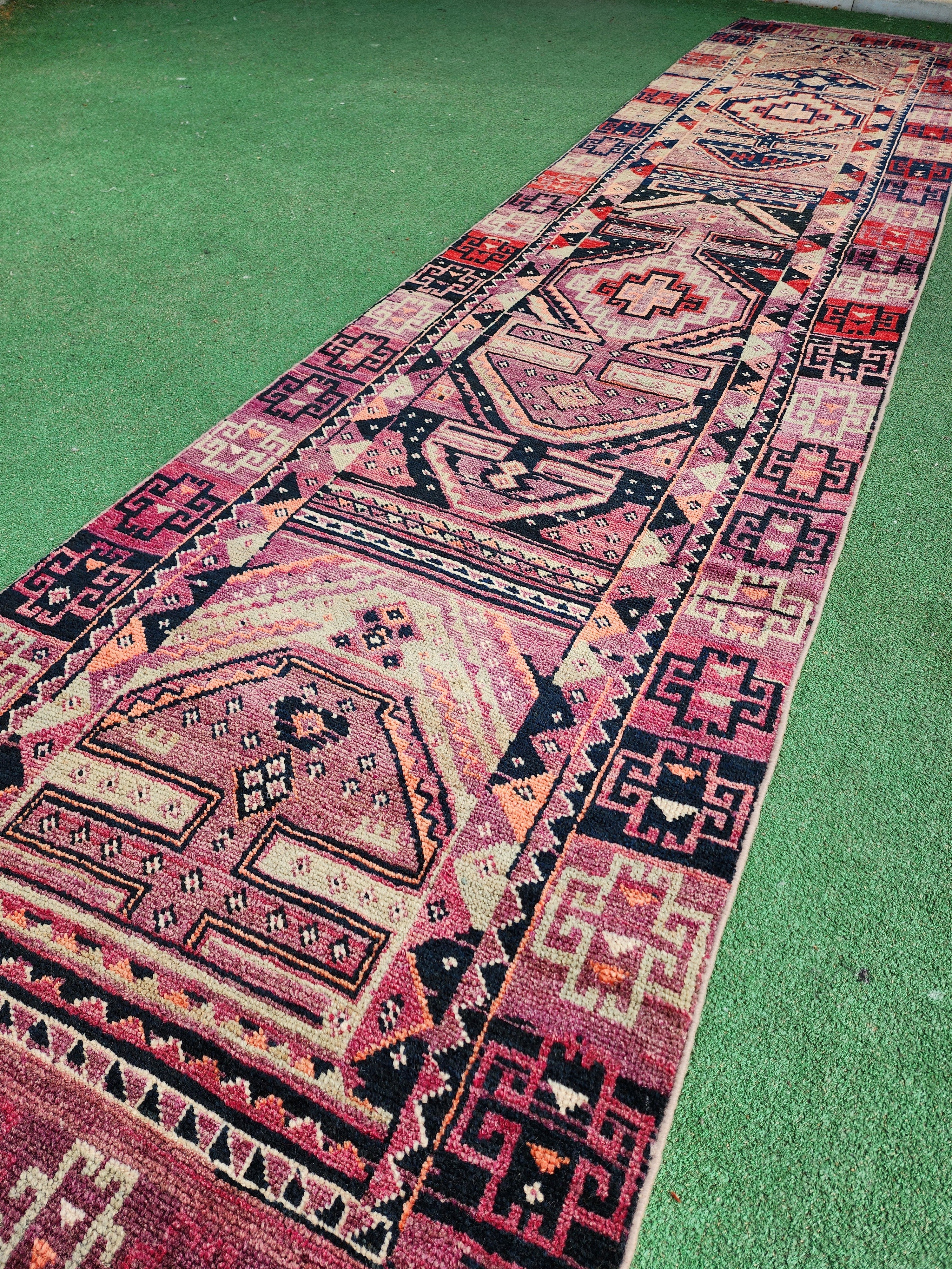 Auge — Antique Tribal Wool Runner Rug