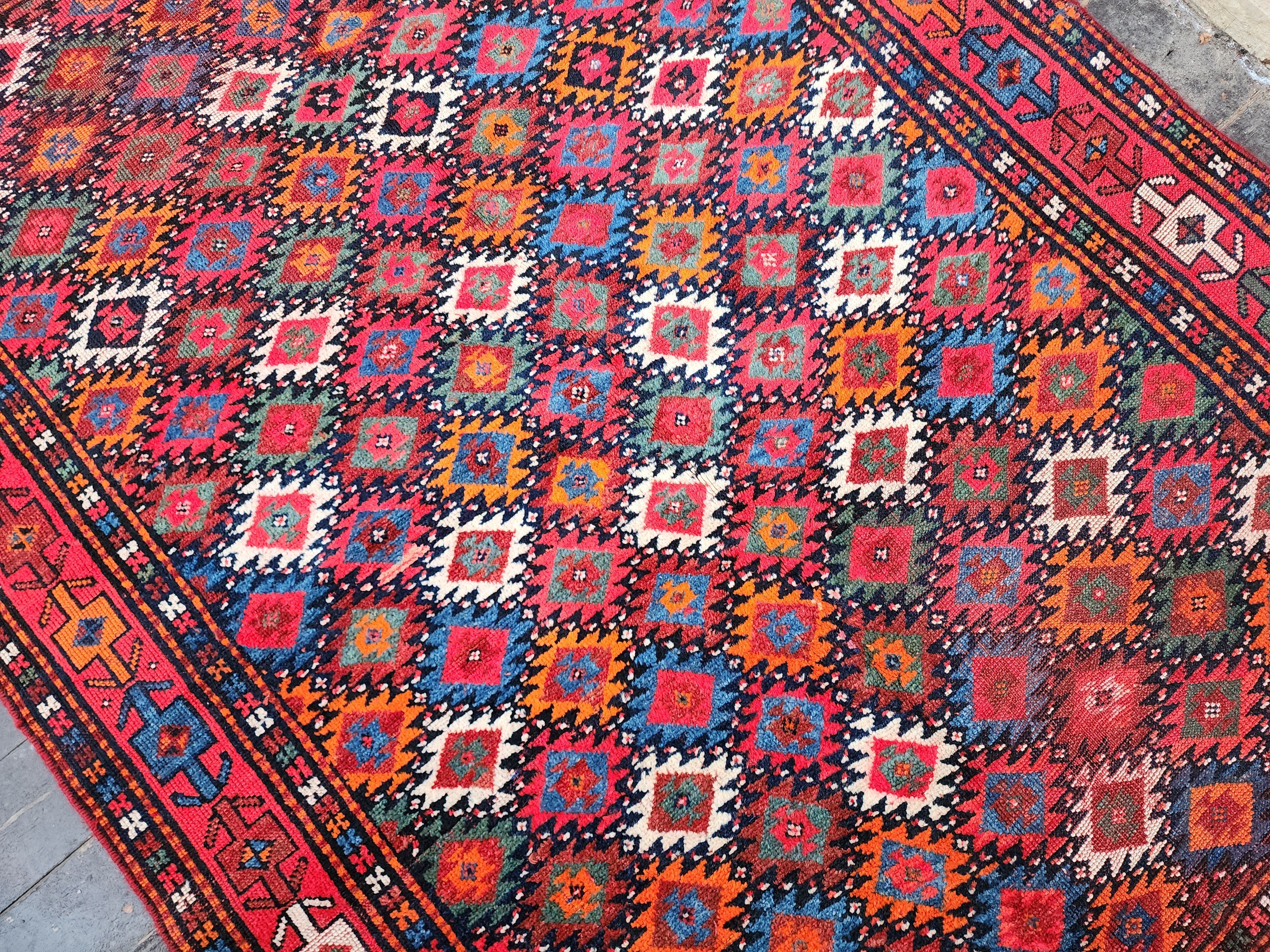 vintage Persian Wool Area Rug — detail texture