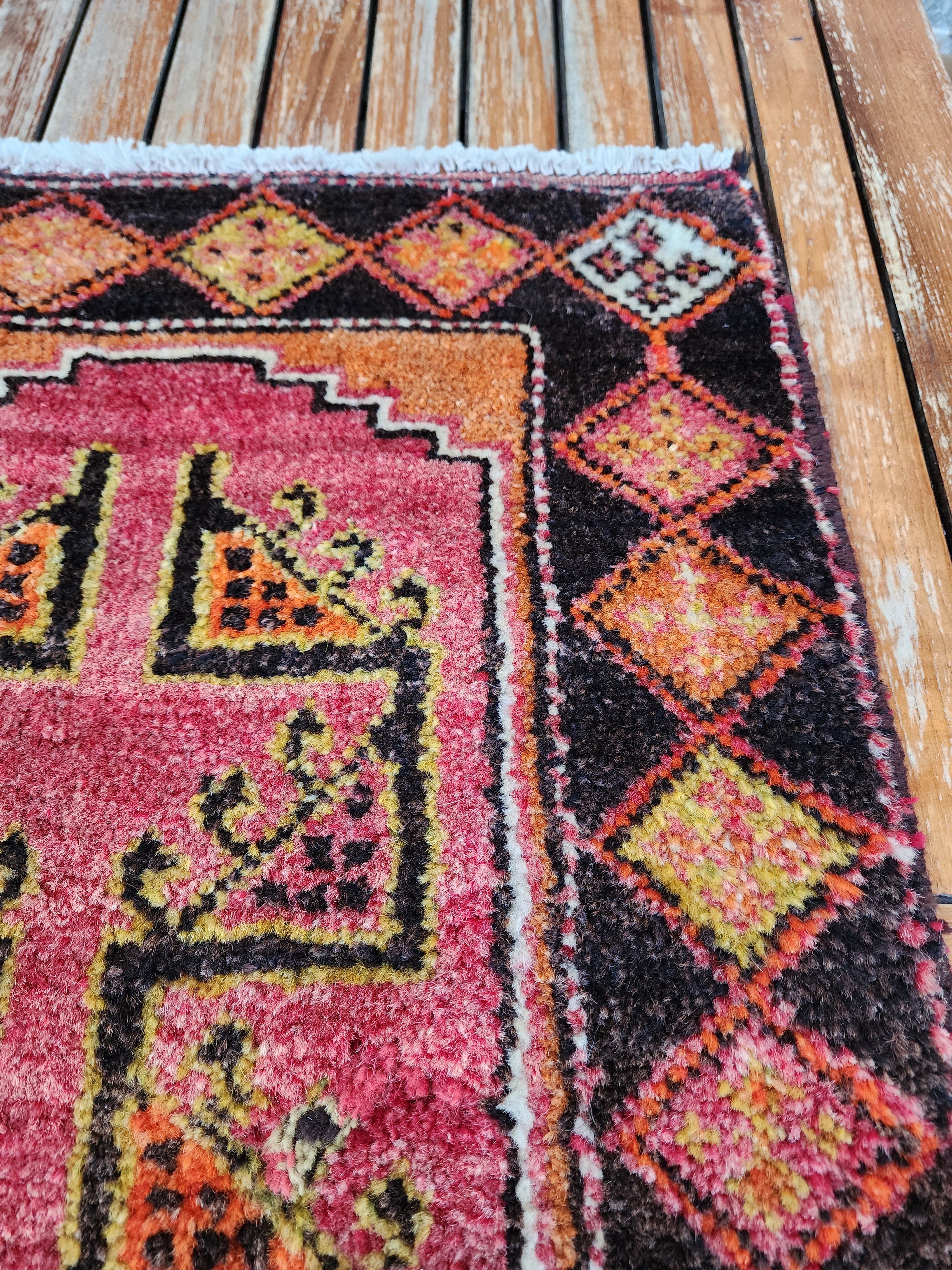 antique Konya Wool Small Rug — border pattern