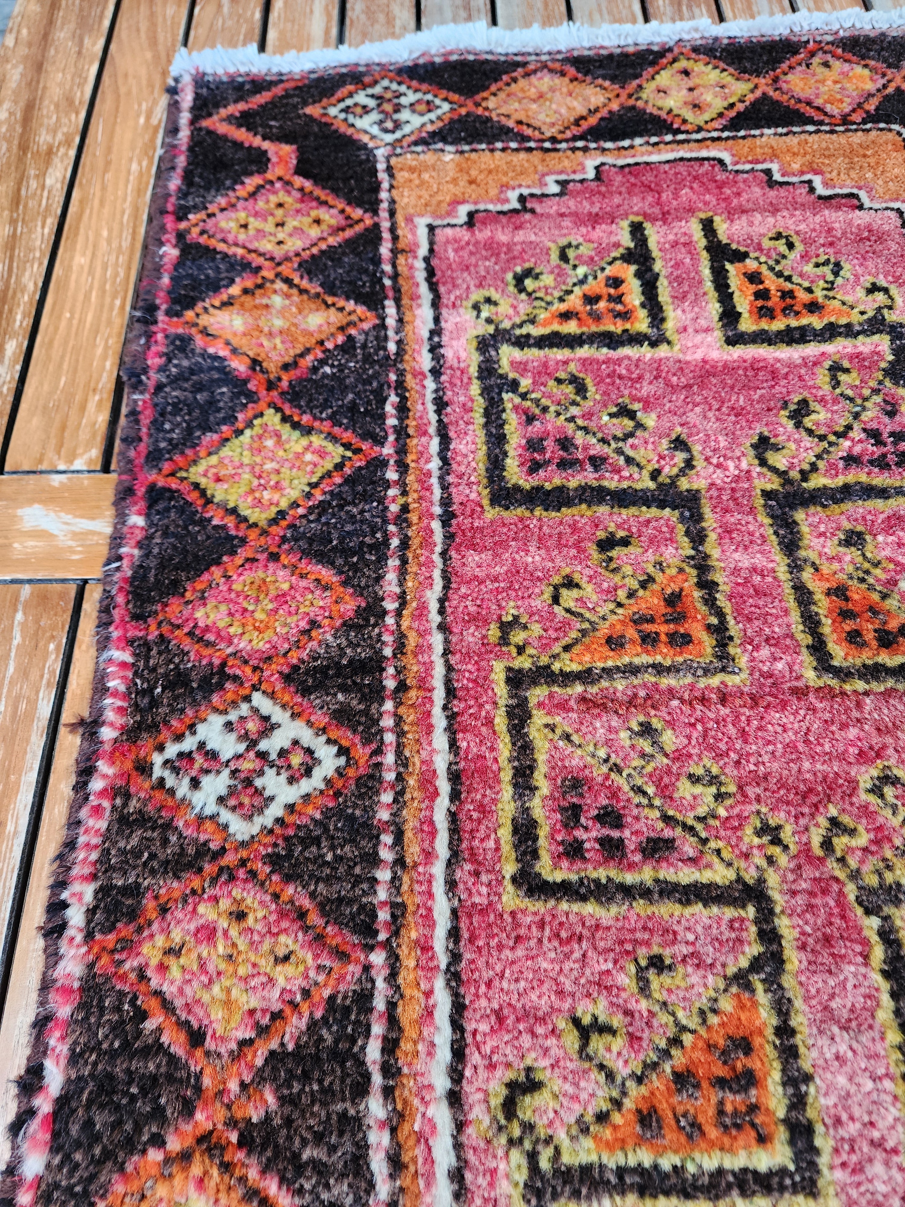 antique Konya Wool Small Rug — detail texture