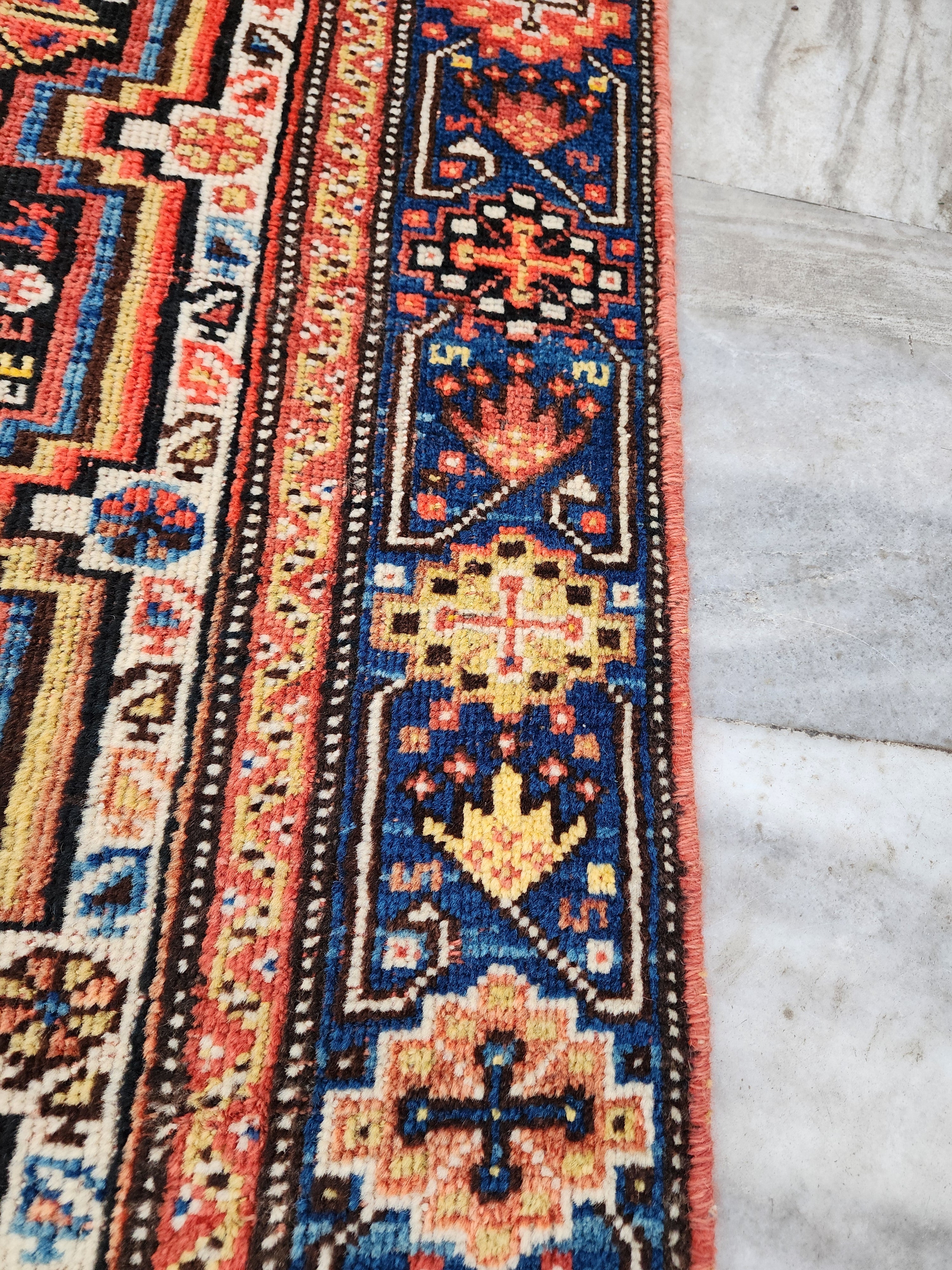 vintage Anatolian Wool Small Rug — pattern close-up