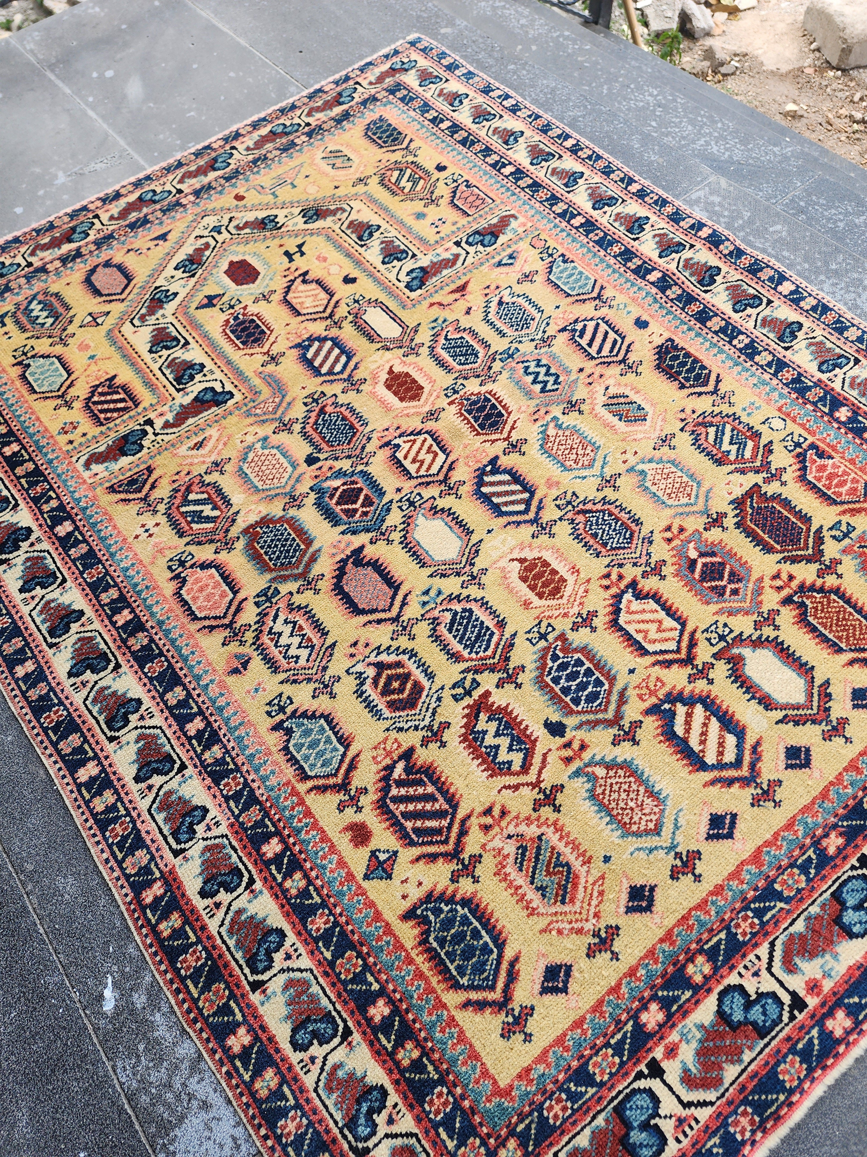 Antique Cacuasin Shirvan Rug 5 x 4 ft, Distressed Overdyed Boho Rustic Living Room Floor Rug, Natural Wool Pastel Persian Area Medallion Rug