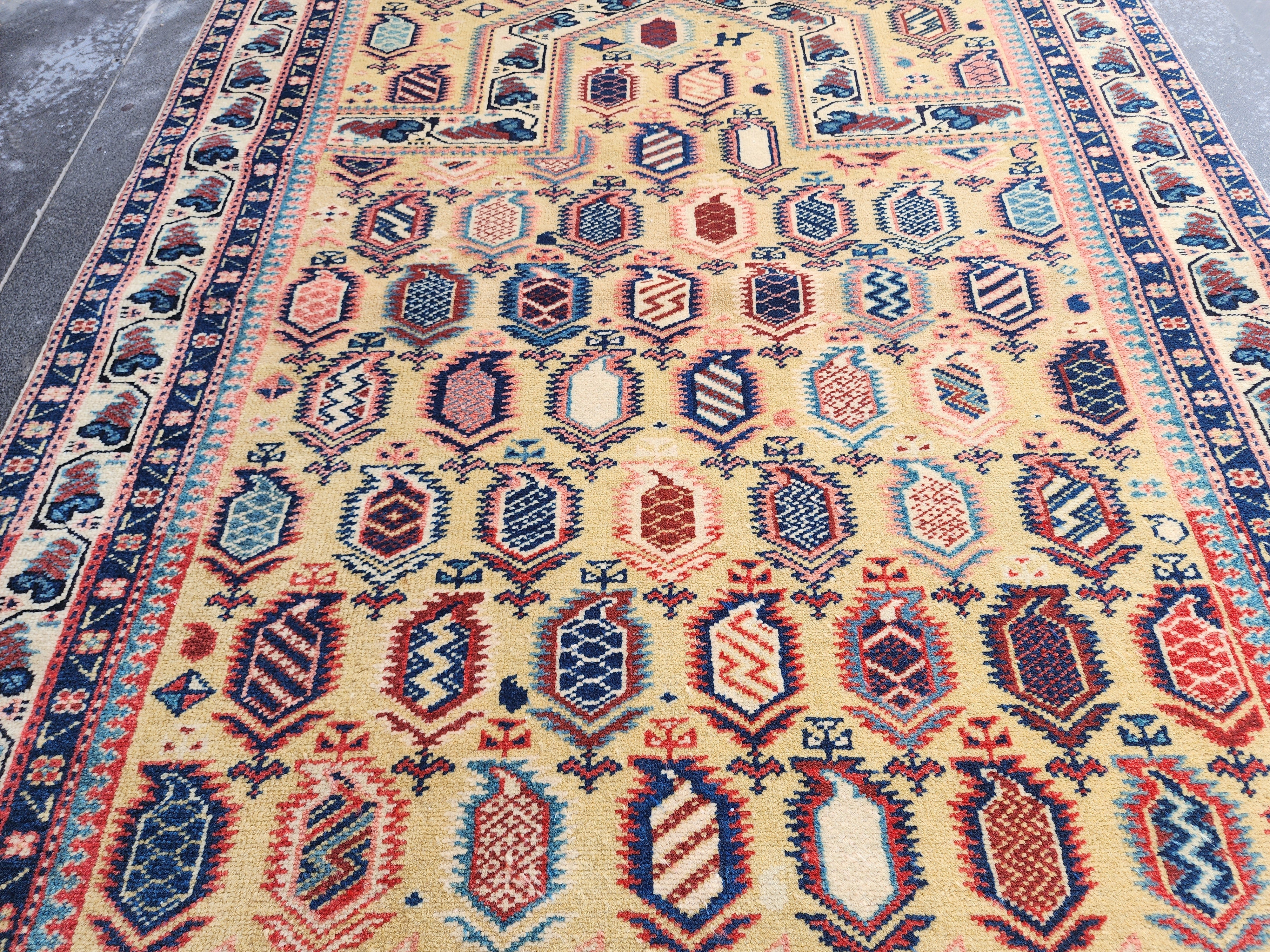 Antique Cacuasin Shirvan Rug 5 x 4 ft, Distressed Overdyed Boho Rustic Living Room Floor Rug, Natural Wool Pastel Persian Area Medallion Rug