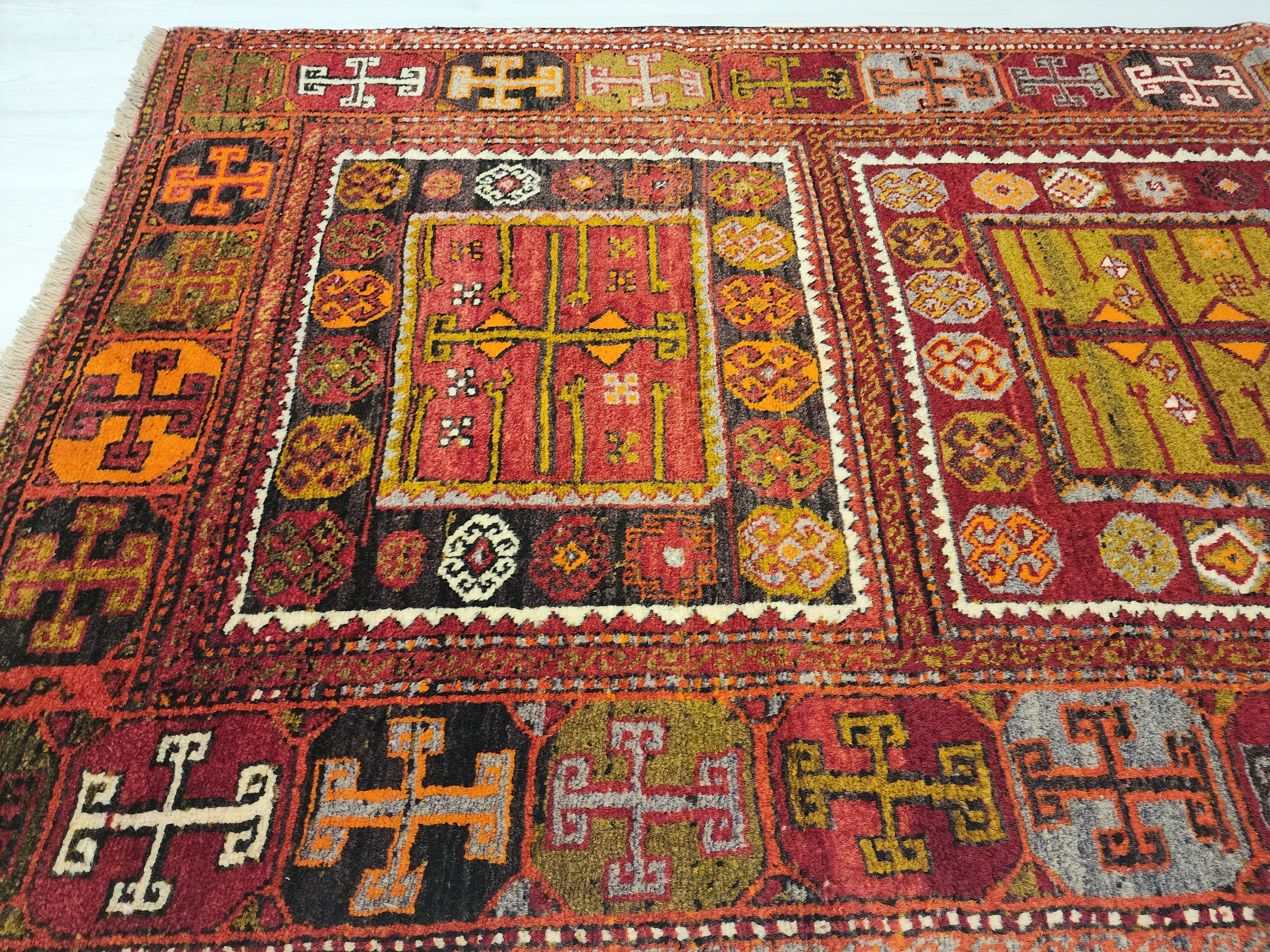 Antique Hallway Runner Rug, Red Orrange and Green Rug, Vintage Antique Recycled Old Rug, Handmade Natural Wool Persian Area Rug 10x4