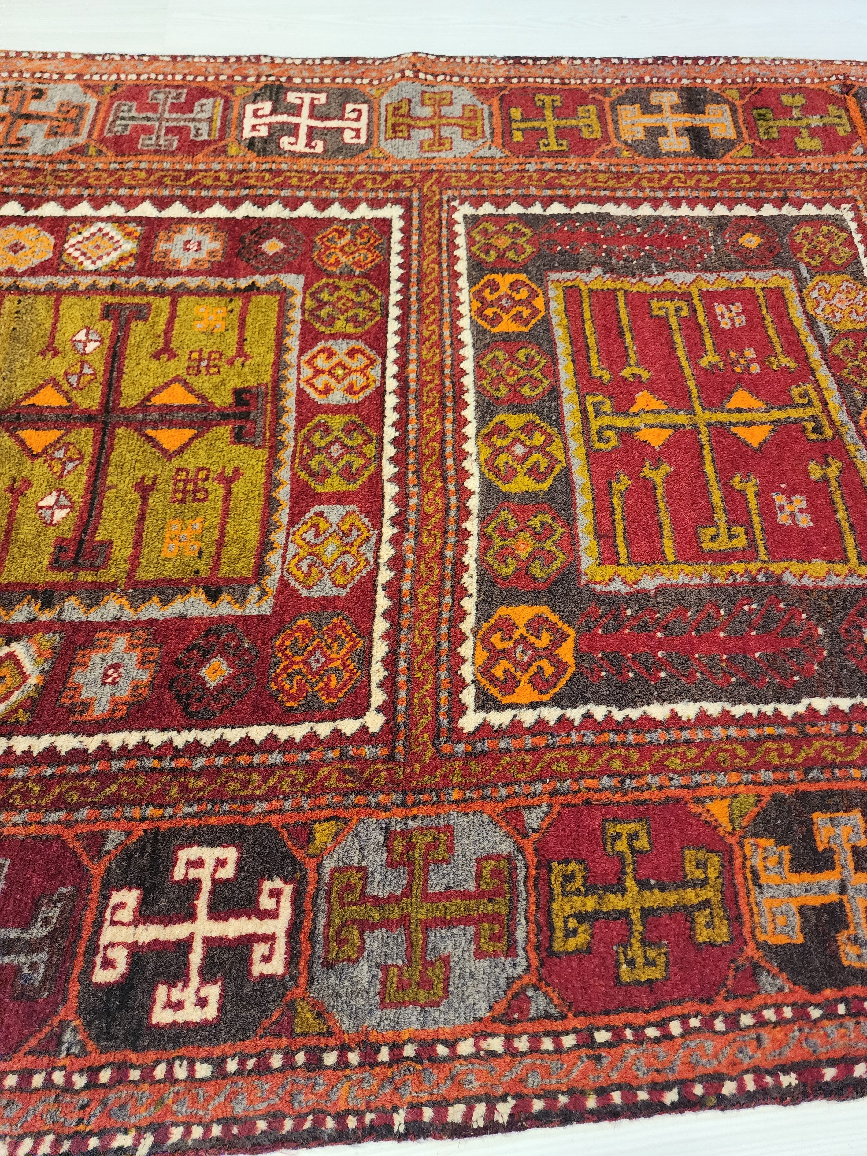 Antique Hallway Runner Rug, Red Orrange and Green Rug, Vintage Antique Recycled Old Rug, Handmade Natural Wool Persian Area Rug 10x4