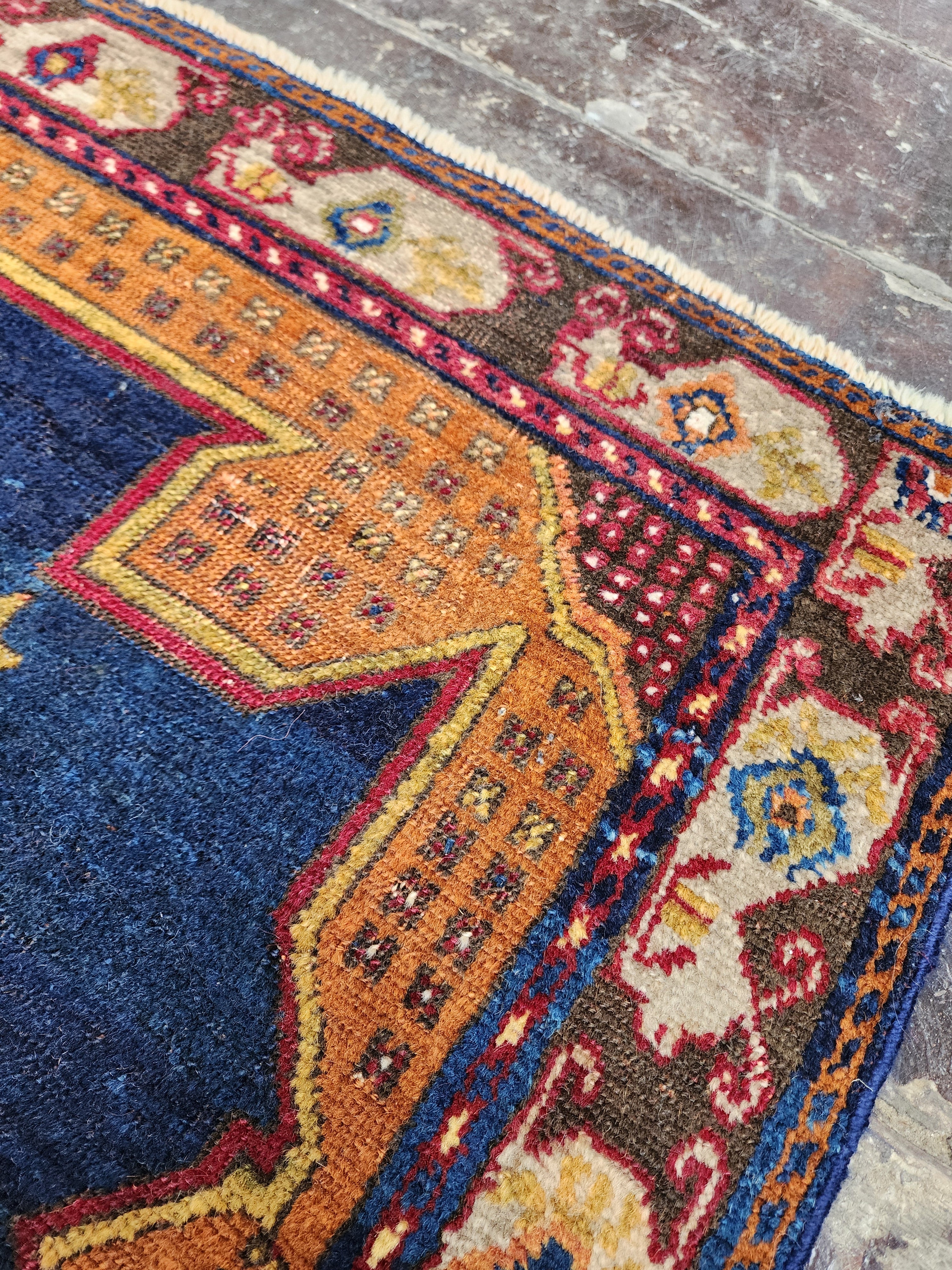 antique Turkish Wool Area Rug — border pattern