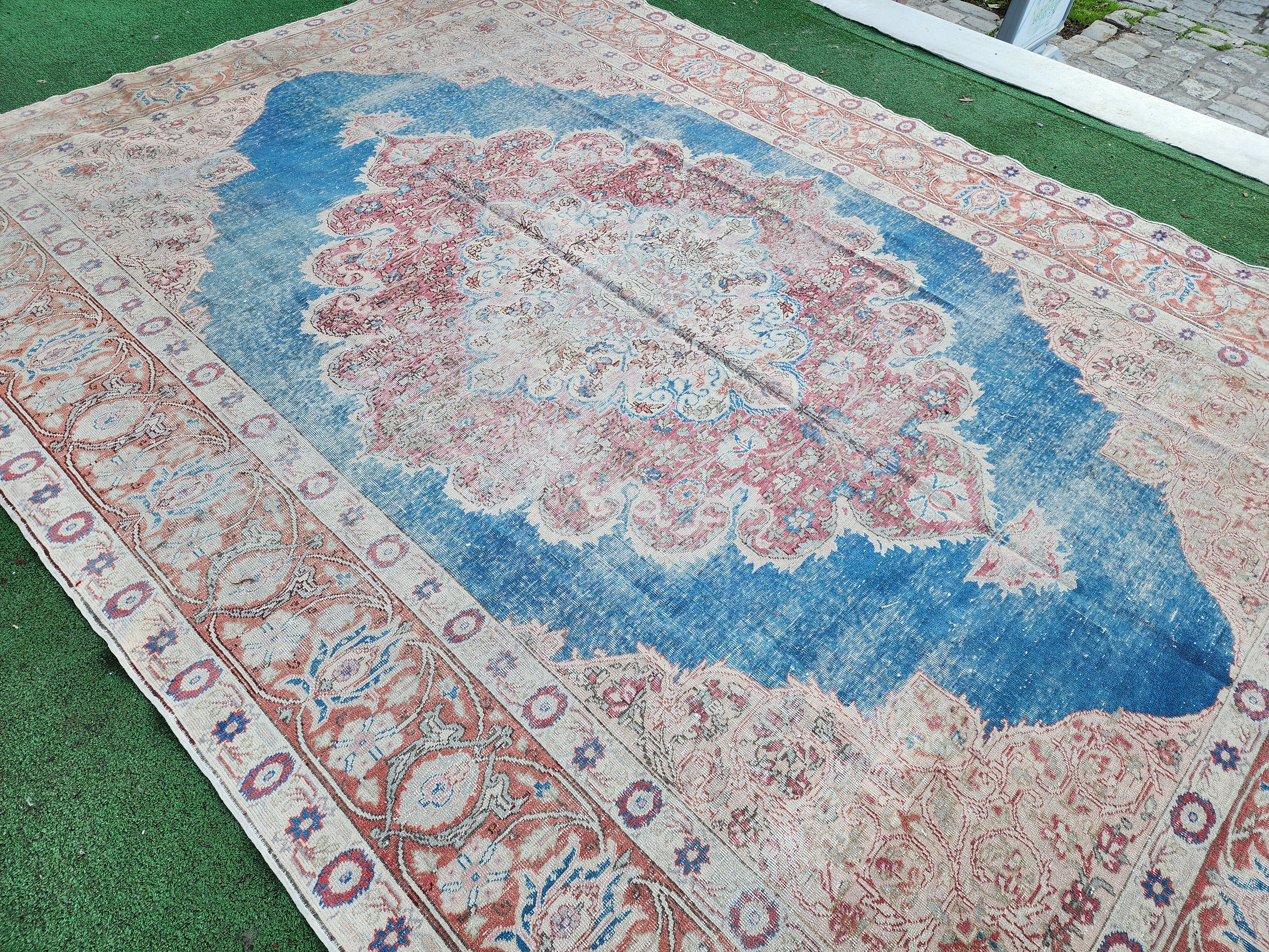 Vibrant Vintage Turkish Kayseri Rug, 6'7''x9'3''