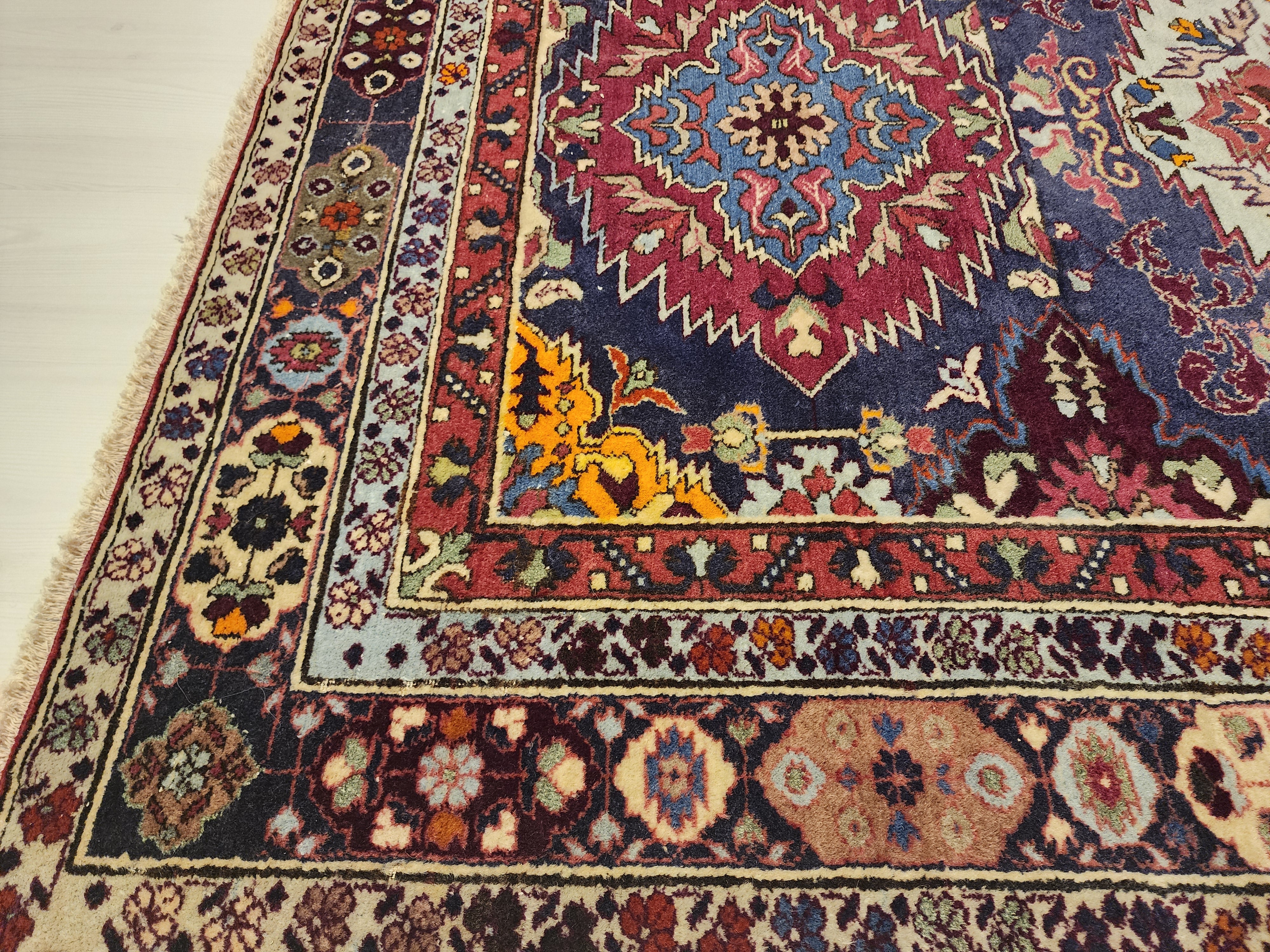 Vintage Caucasian Area Rug 6'10'' x 4'10'' Vintage Turkish Tribal Natural Wool Rug, Recycled Oriental Design Rustic Bohemian Floor Rug