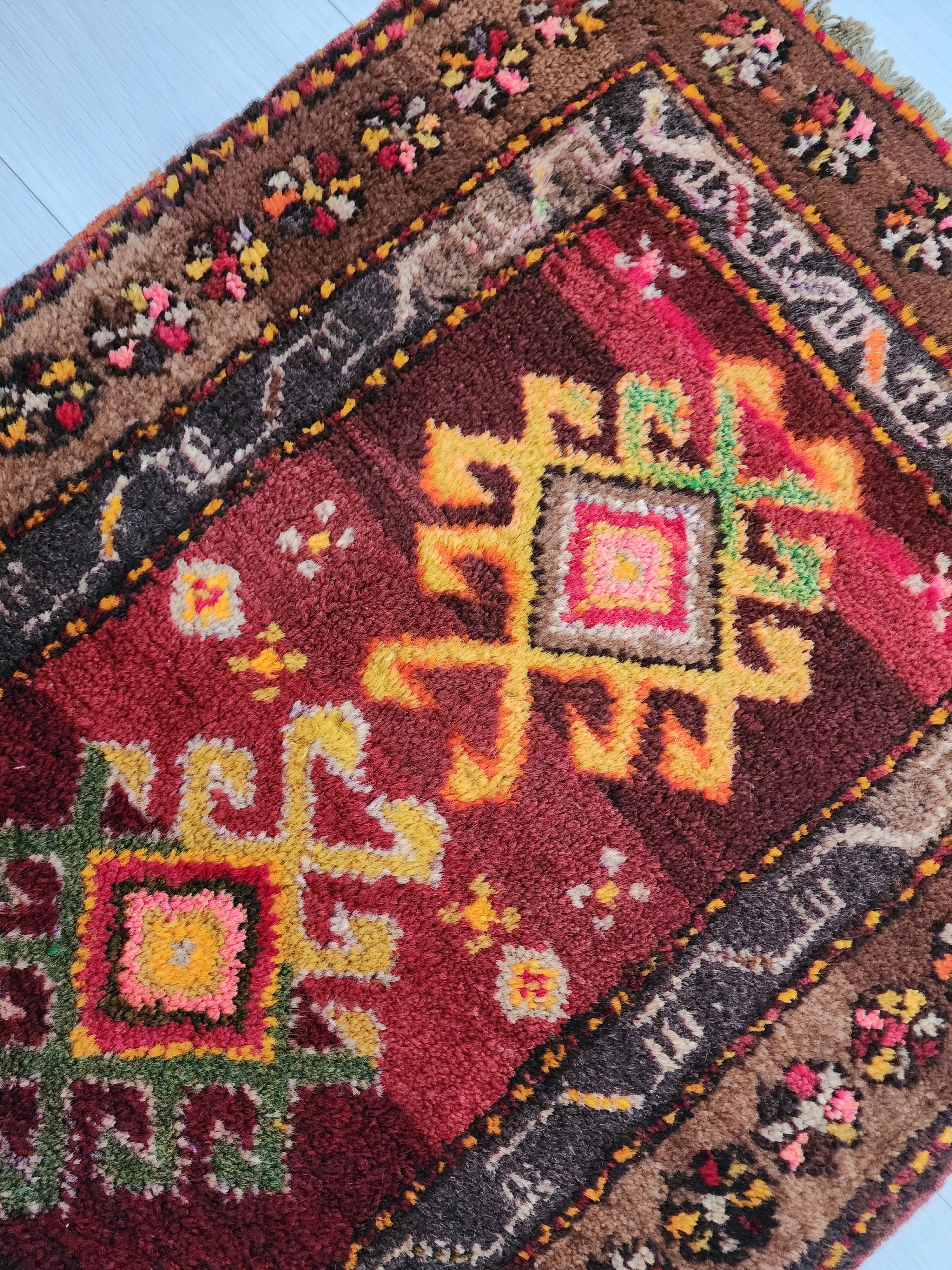 vintage Kars Wool Small Rug — in setting