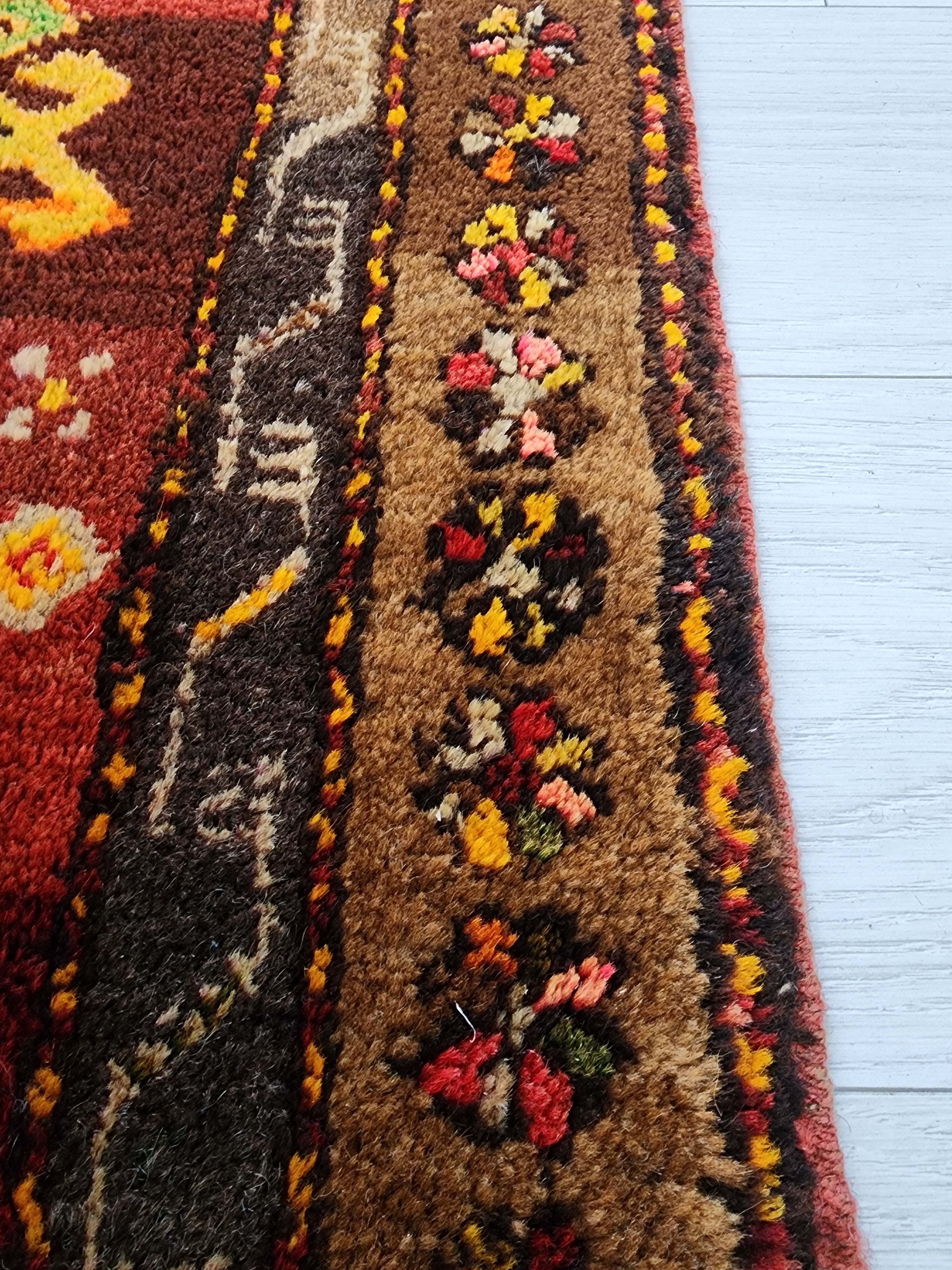 vintage Kars Wool Small Rug — colour close-up