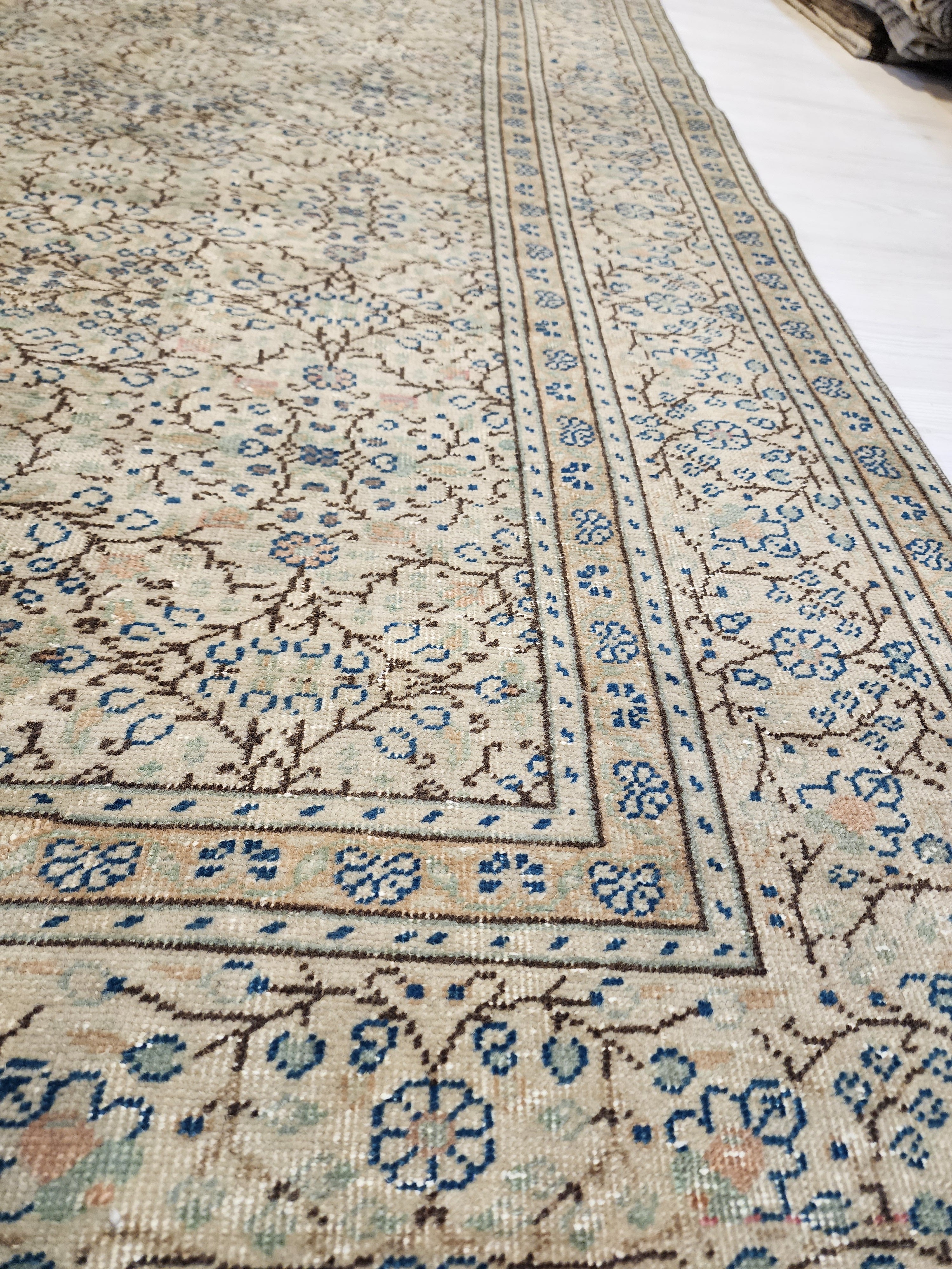 Large Hand-Knotted Kayseri Turkish Rug, 8x11 Vintage Wool Area Rug