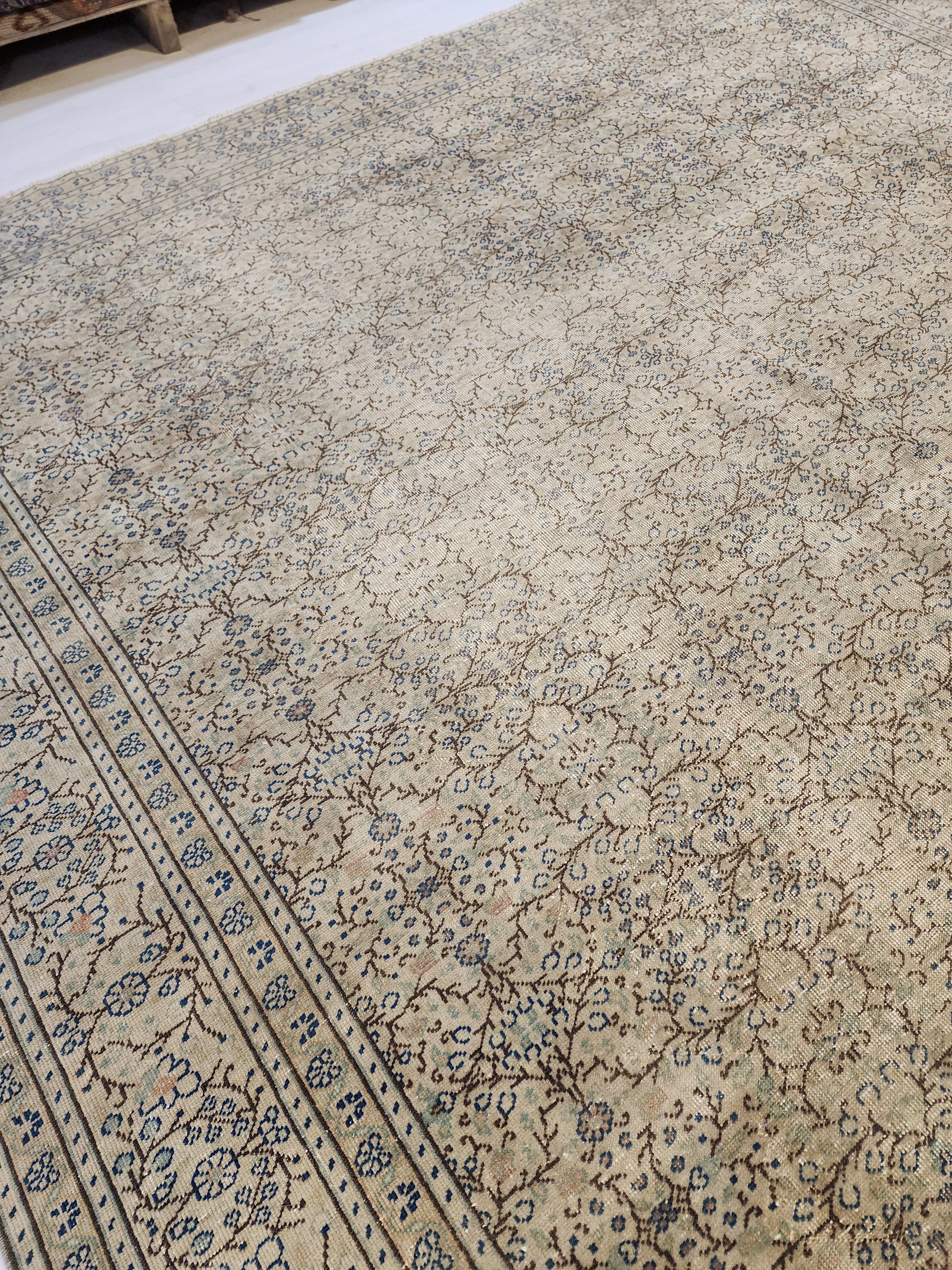 Large Hand-Knotted Kayseri Turkish Rug, 8x11 Vintage Wool Area Rug