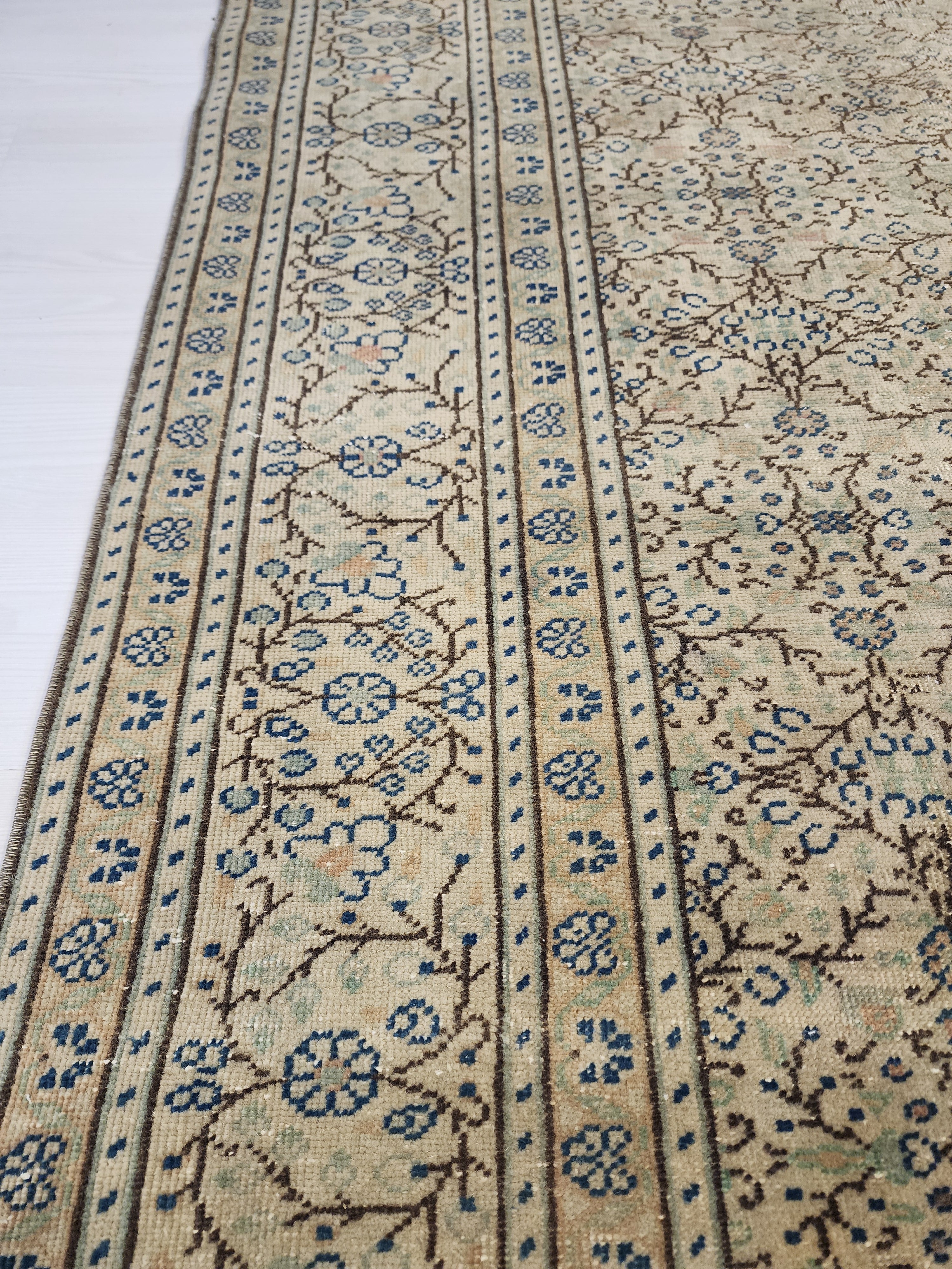 Large Hand-Knotted Kayseri Turkish Rug, 8x11 Vintage Wool Area Rug