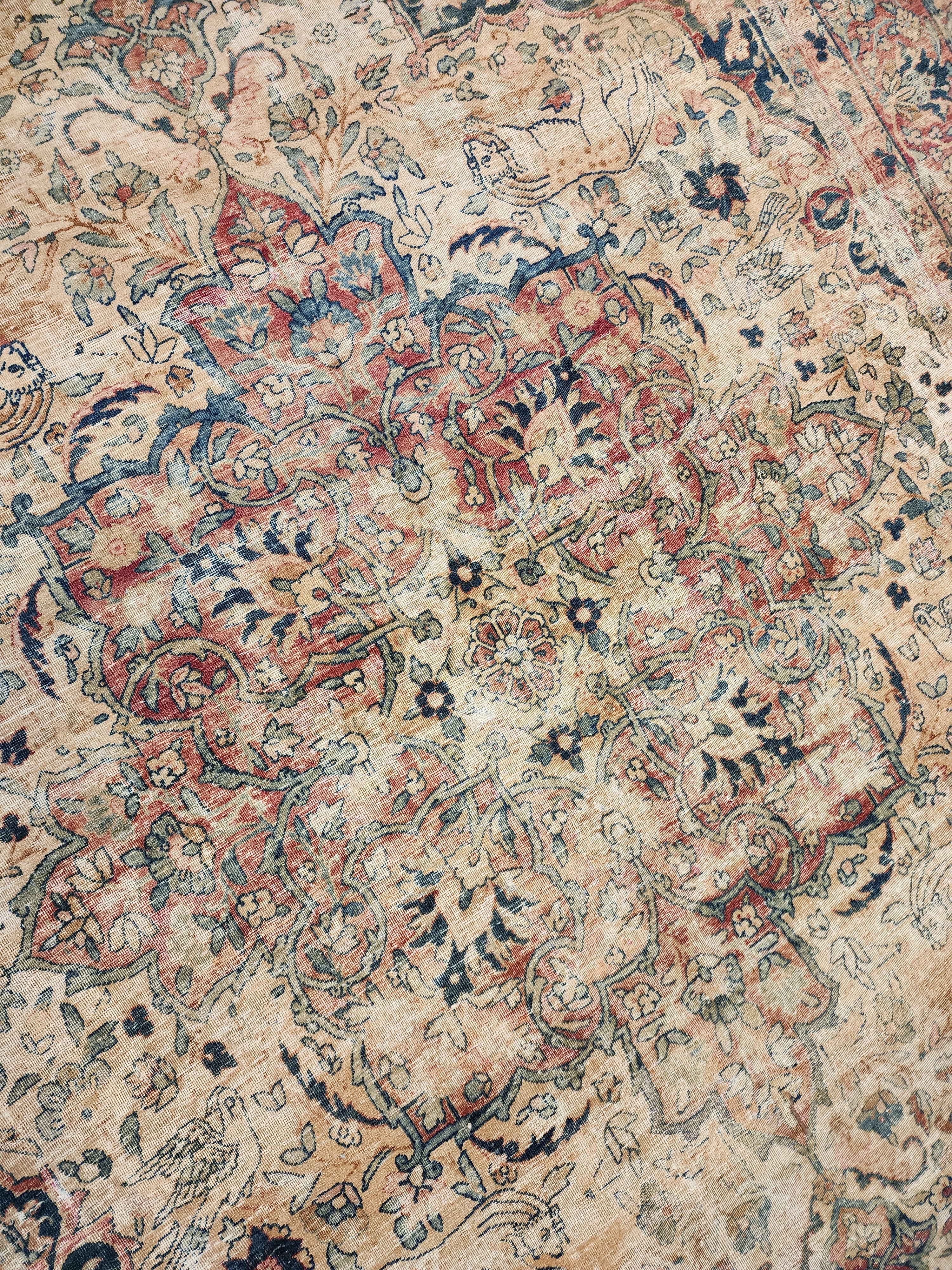 Handmade Antique Turkish Wool Rug: Floral Medallion, 11x8