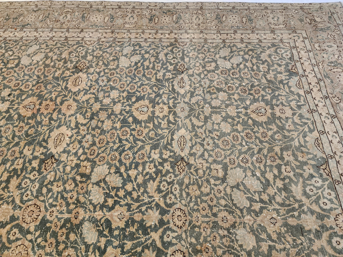 Vintage Turkish Hereke Rug, Fine Fine-Knotted Muted Green Beige Area Rug, 6'5''x9'9''