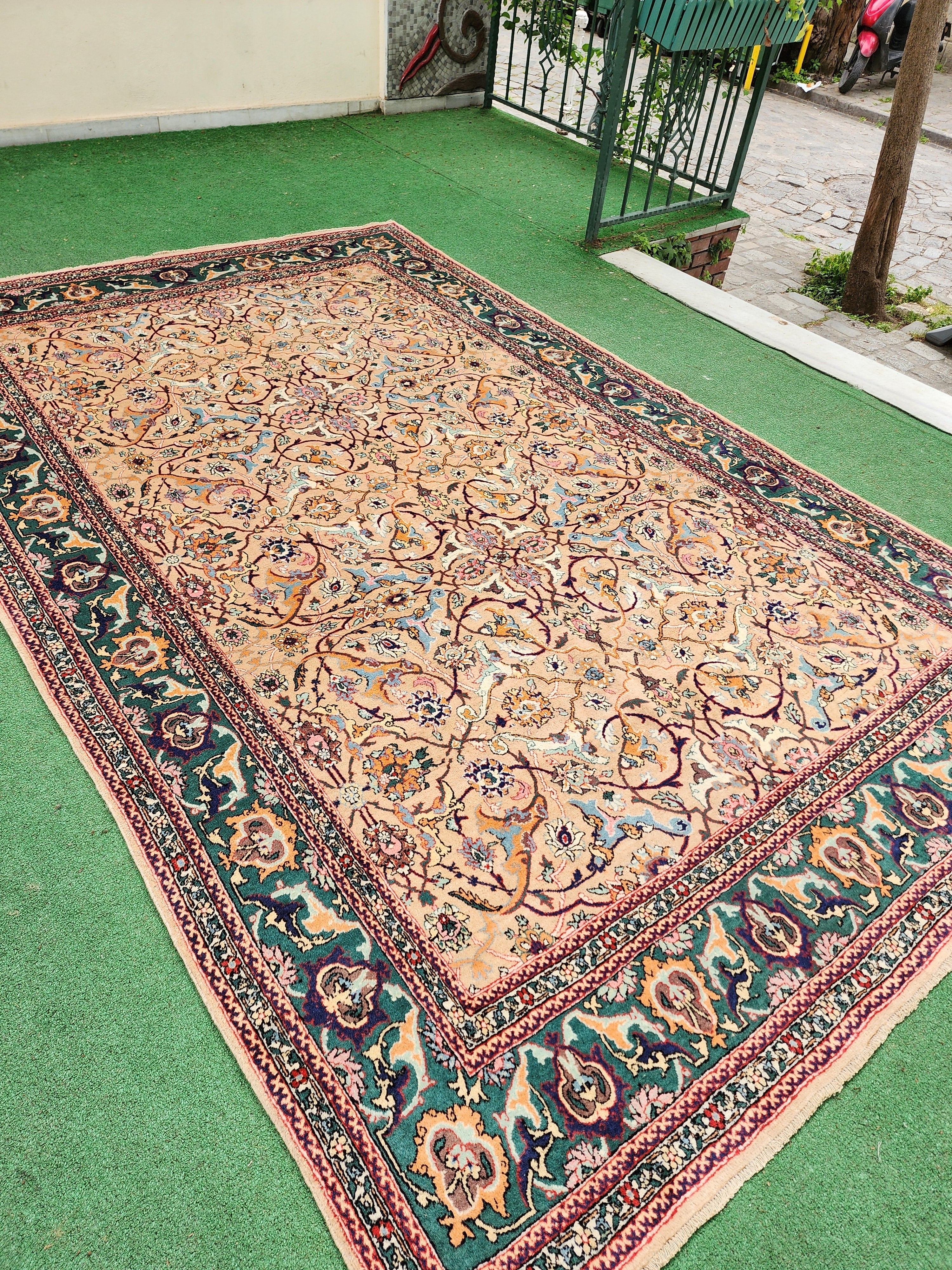 antique Hereke Wool Large Area Rug — pattern close-up