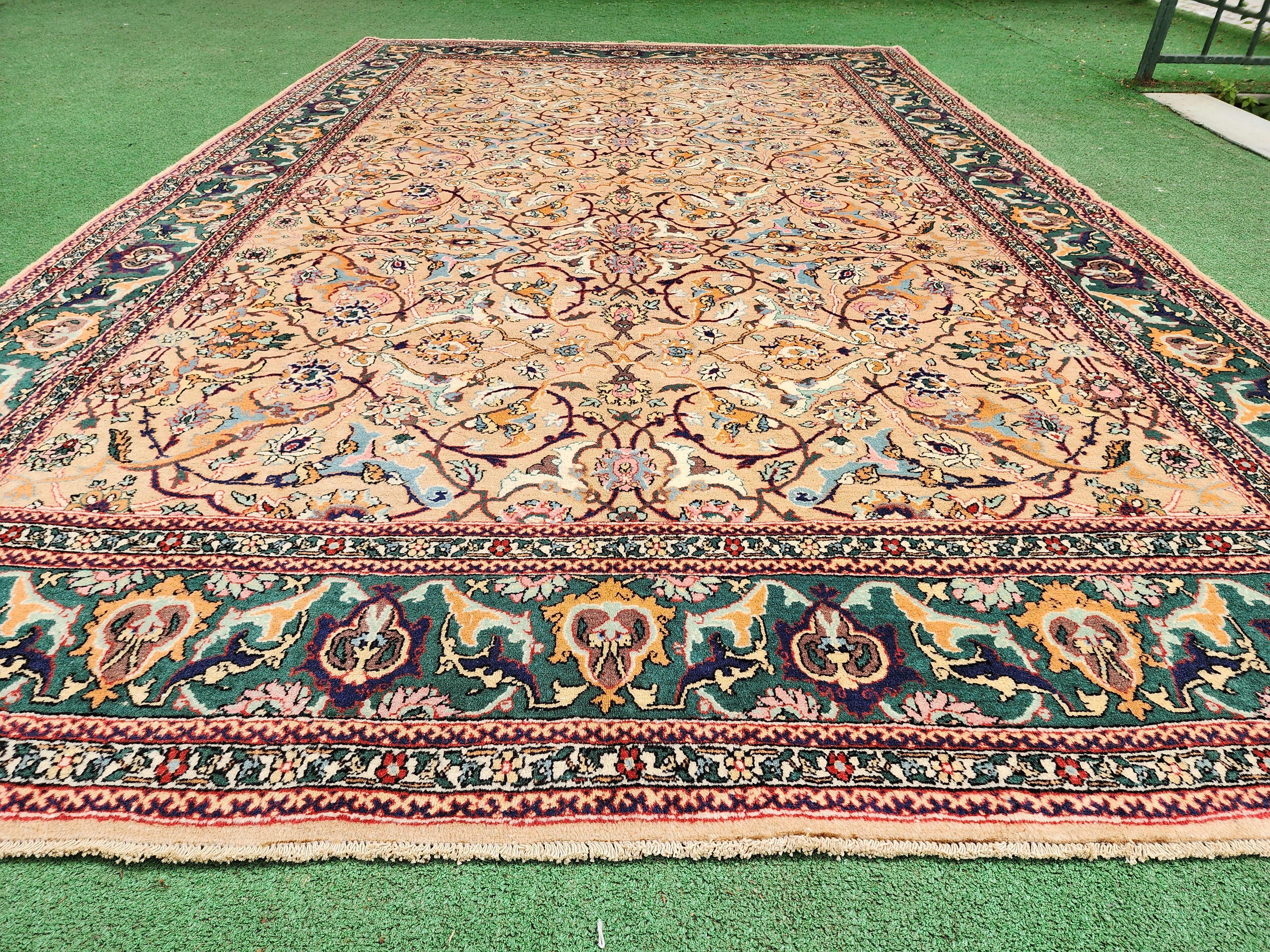 antique Hereke Wool Large Area Rug — border pattern