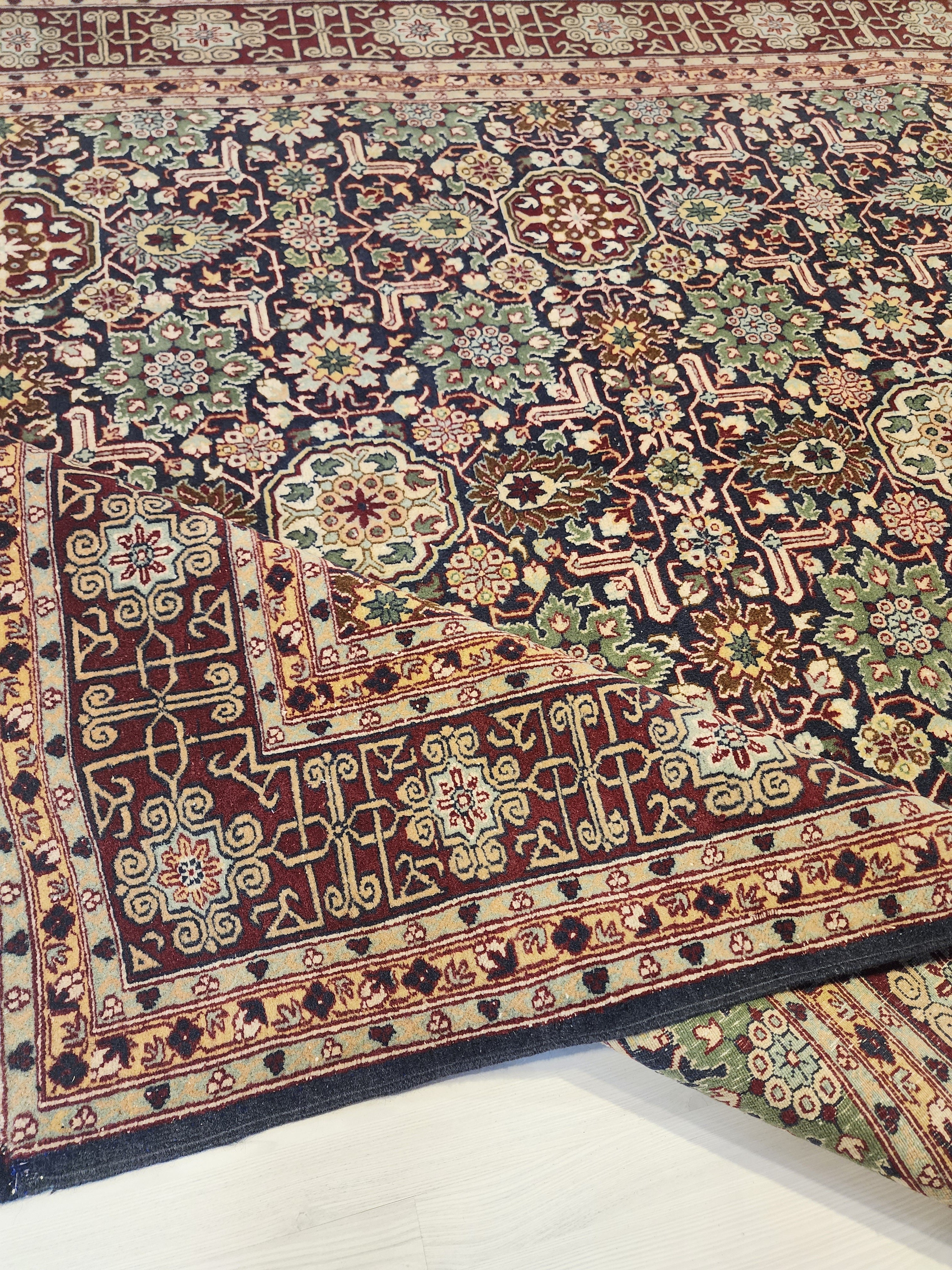 vintage Hereke Silk Area Rug — border pattern