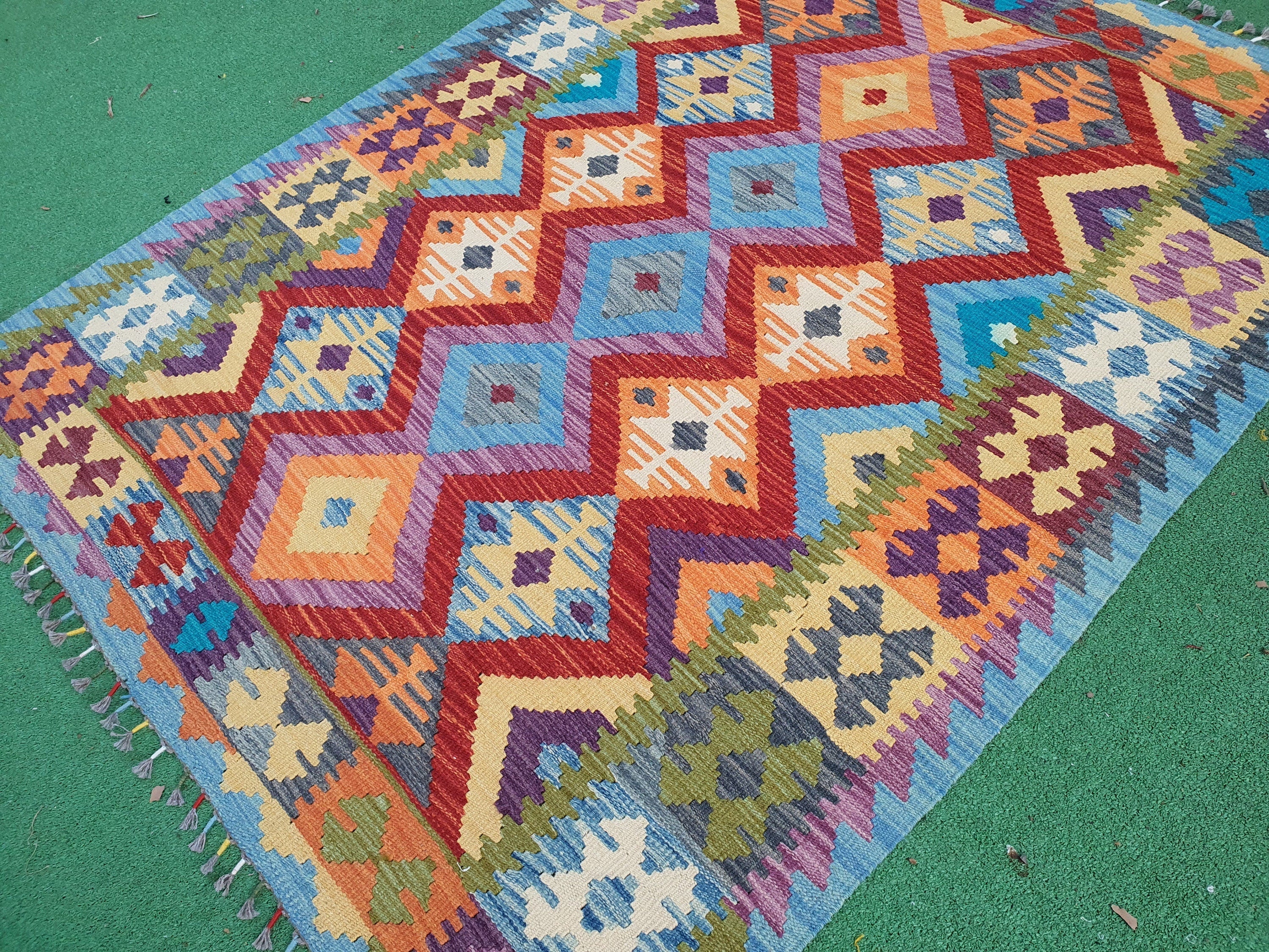 vintage Afghan Wool Small Rug — detail texture