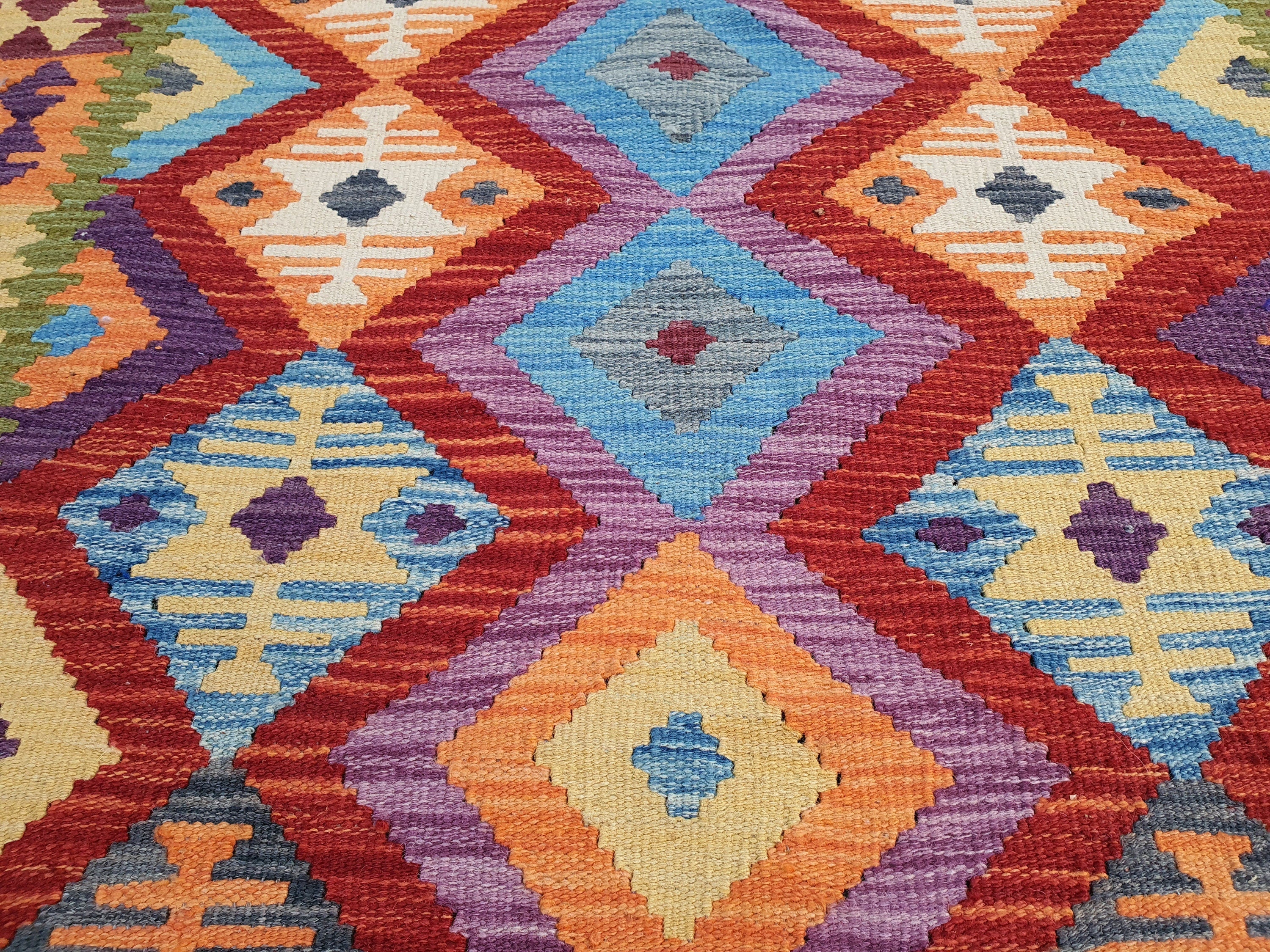 vintage Afghan Wool Small Rug — pattern close-up