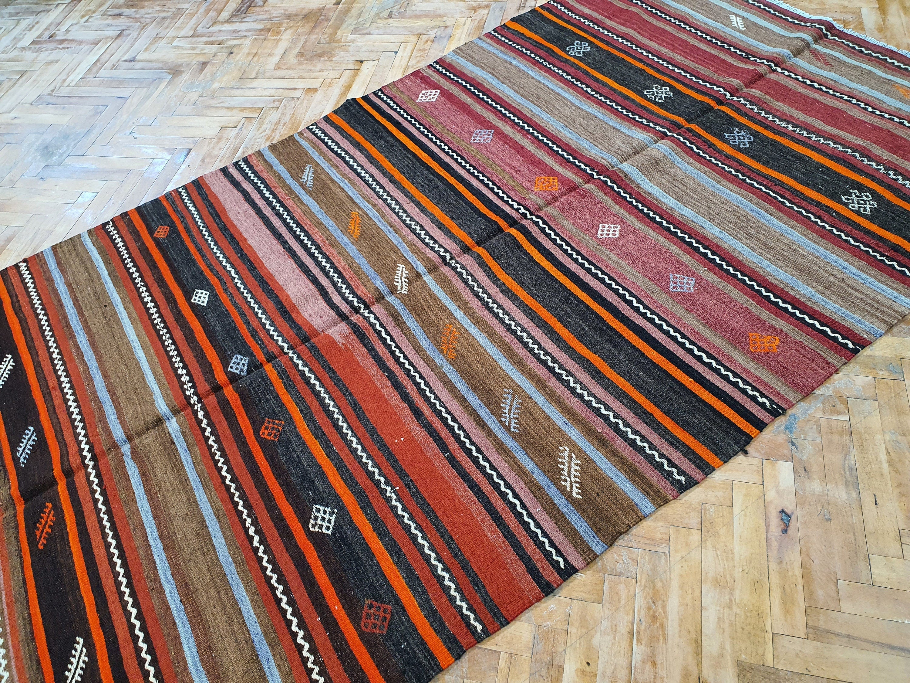 Konya Striped Cicim Turkish Kilim Rug, Embroidered Anatolian Handmade Organic Wool Kilim Rug, Bohemian Rustic Persian Area Rug 8'2''x4'9''