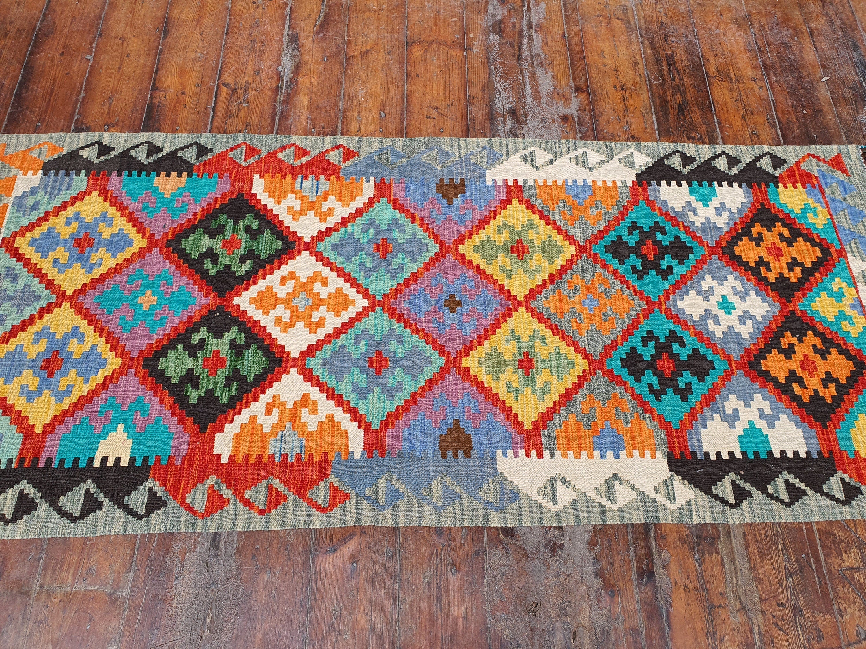 vintage Anatolian Wool Runner Rug — corner detail